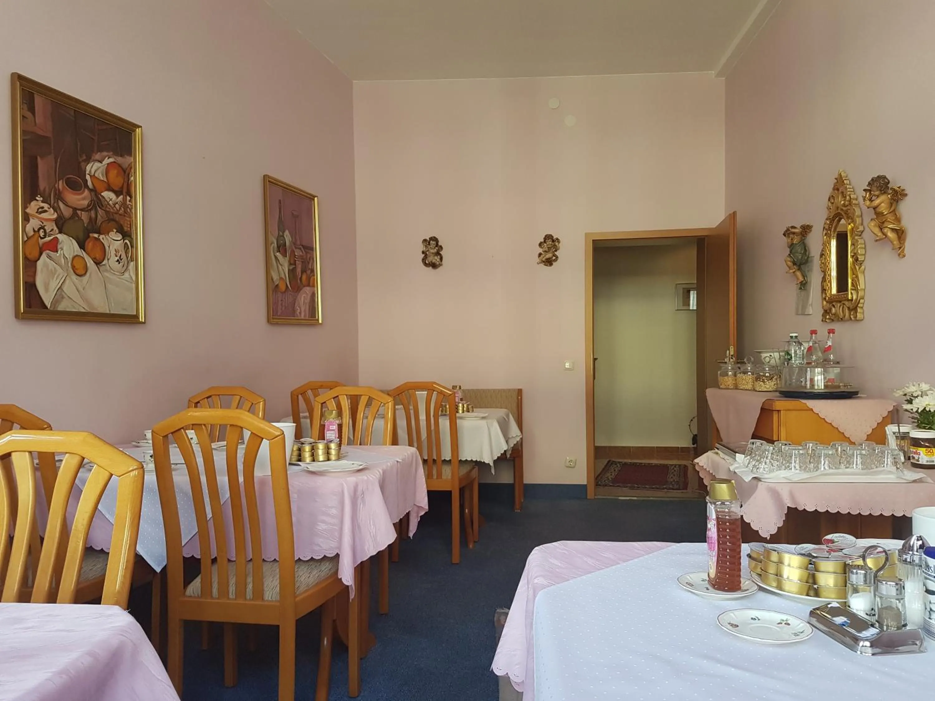 Restaurant/Places to Eat in Hotel Garni Keiml