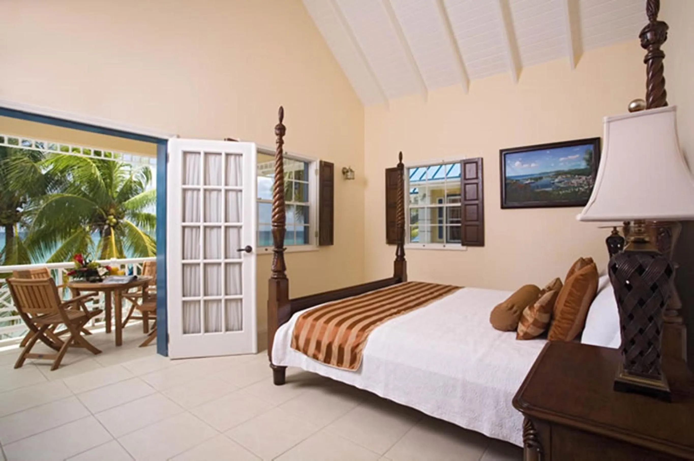 Balcony/Terrace, Bed in Villa Beach Cottages