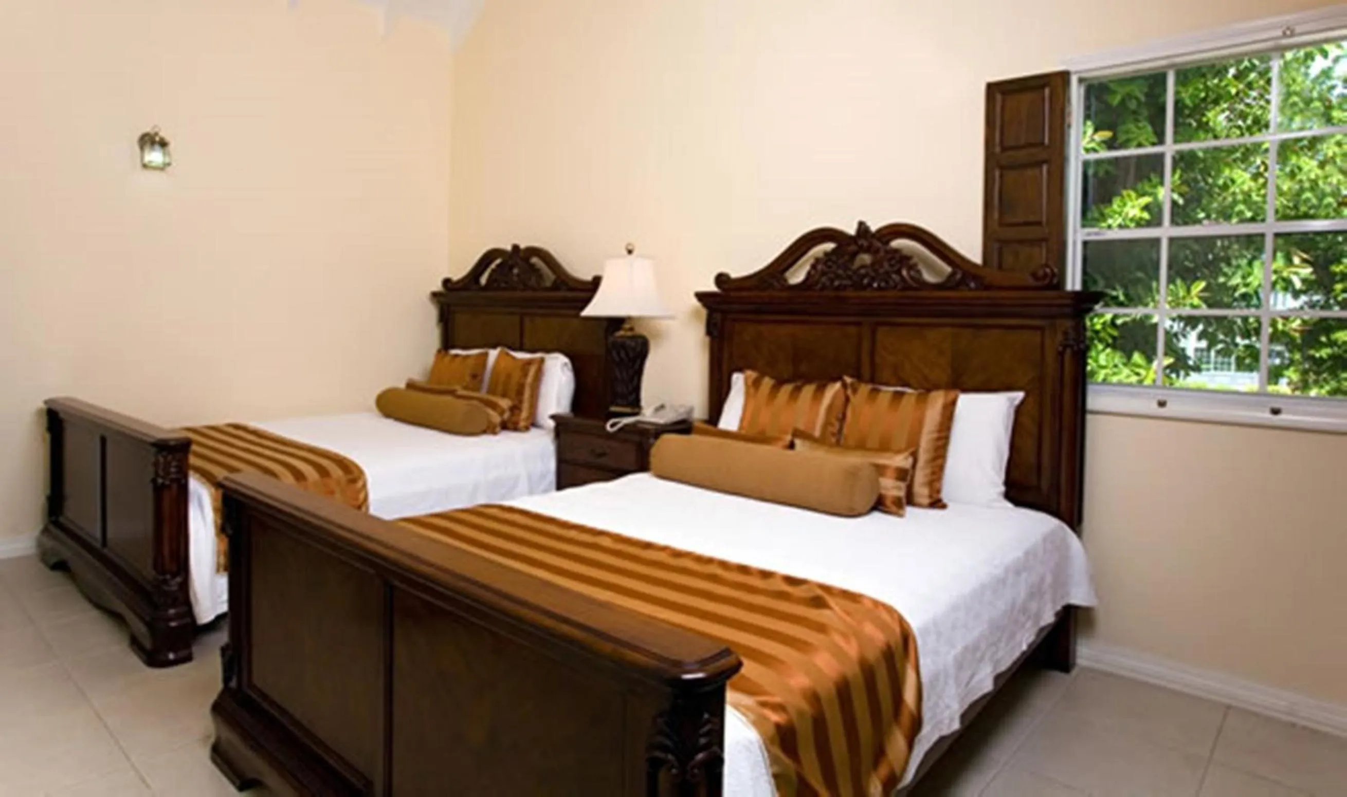 Bedroom, Bed in Villa Beach Cottages