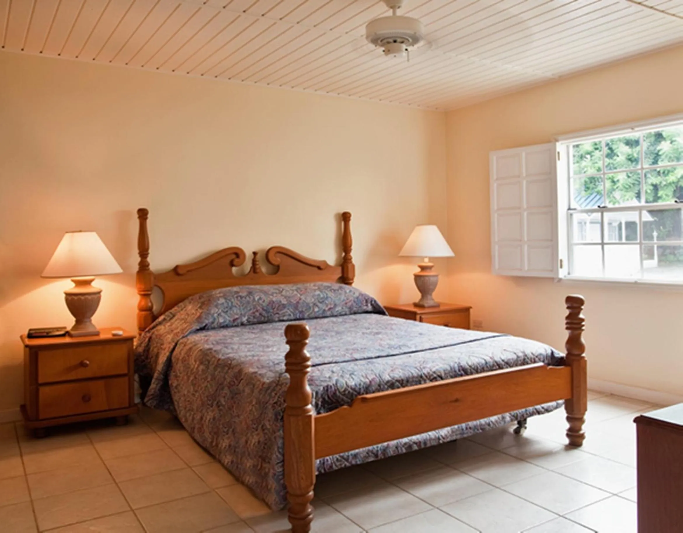 Bedroom, Bed in Villa Beach Cottages