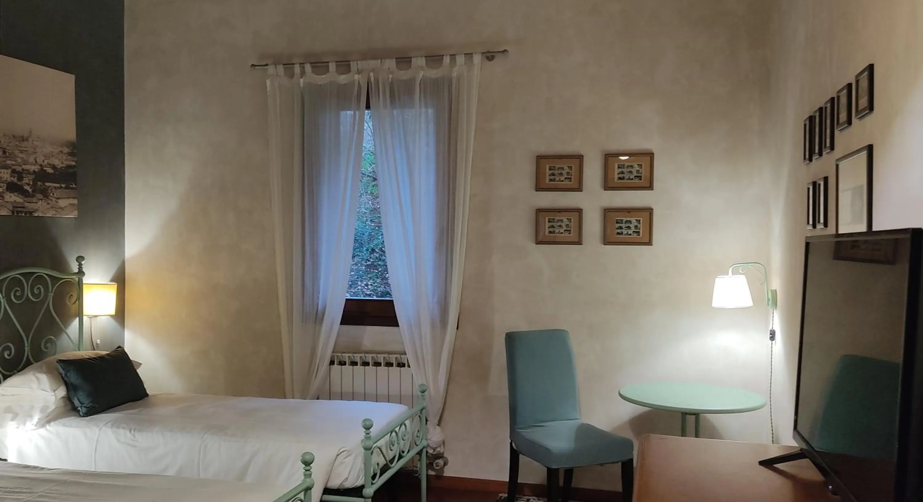 Photo of the whole room, Bed in Locanda degli Ulivi