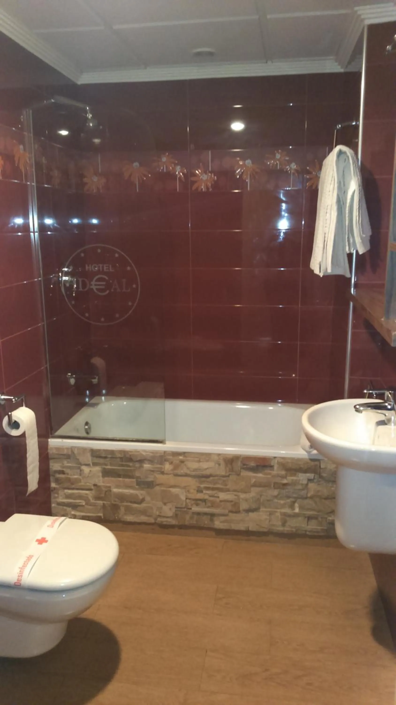 Bathroom in Hotel Ideal