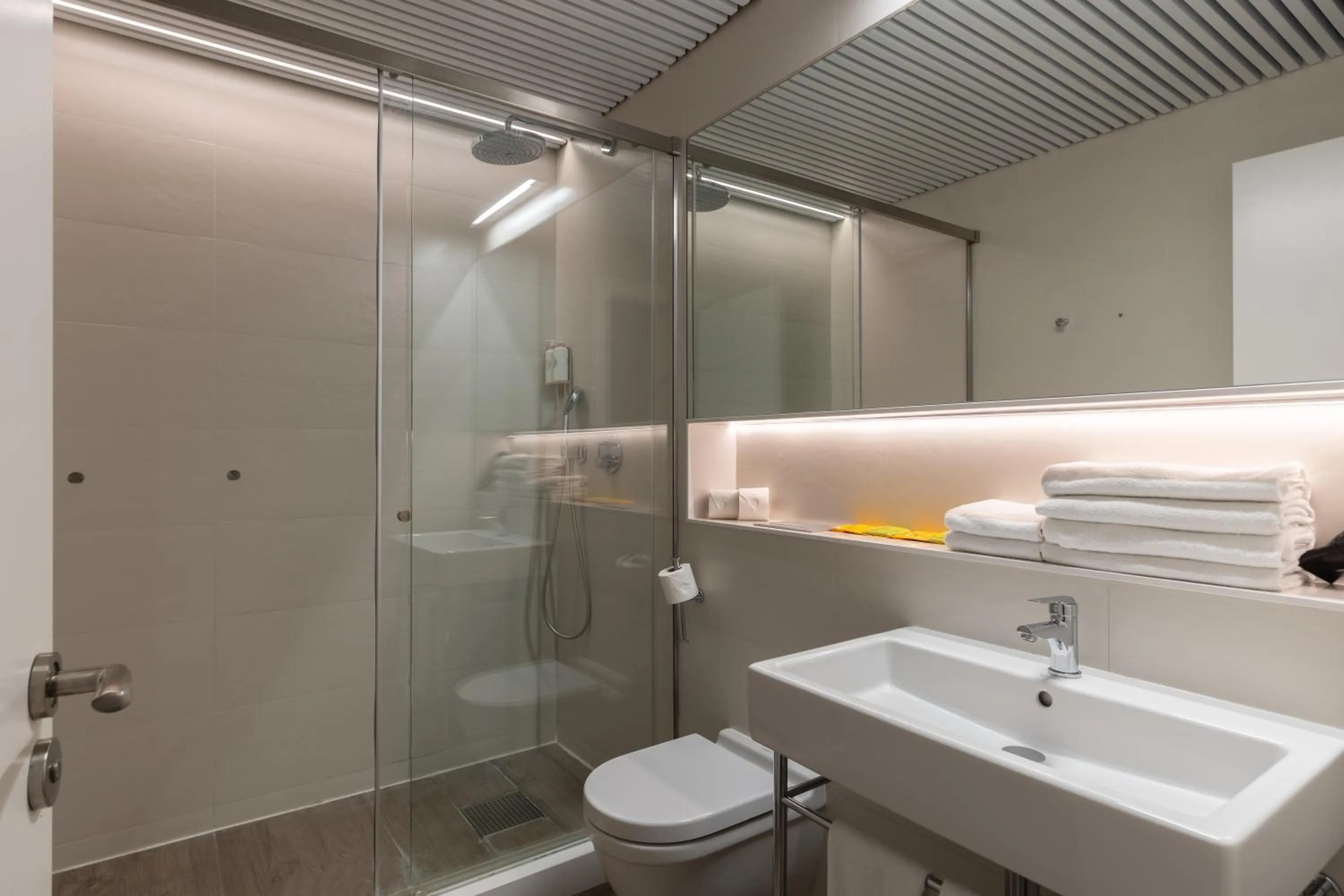 Bathroom in Cosmo Apartments Marina – Auditori