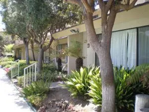 Facade/entrance, Property Building in Aquamarine Villas