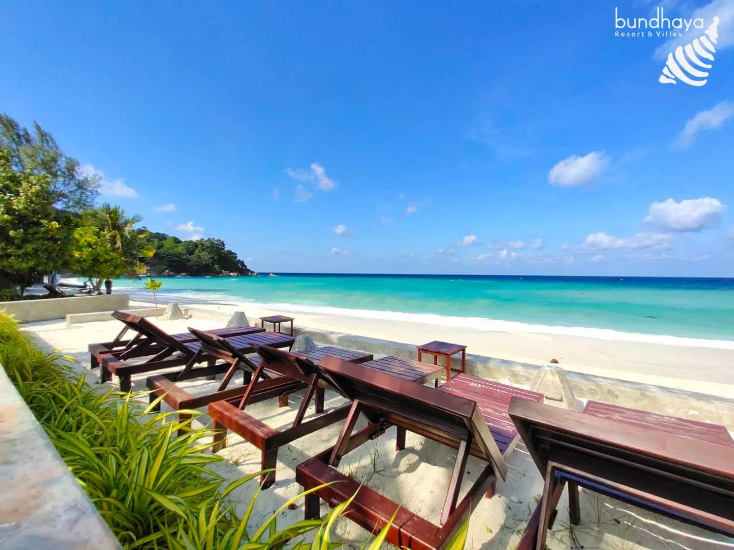 Restaurant/places to eat in Bundhaya Resort