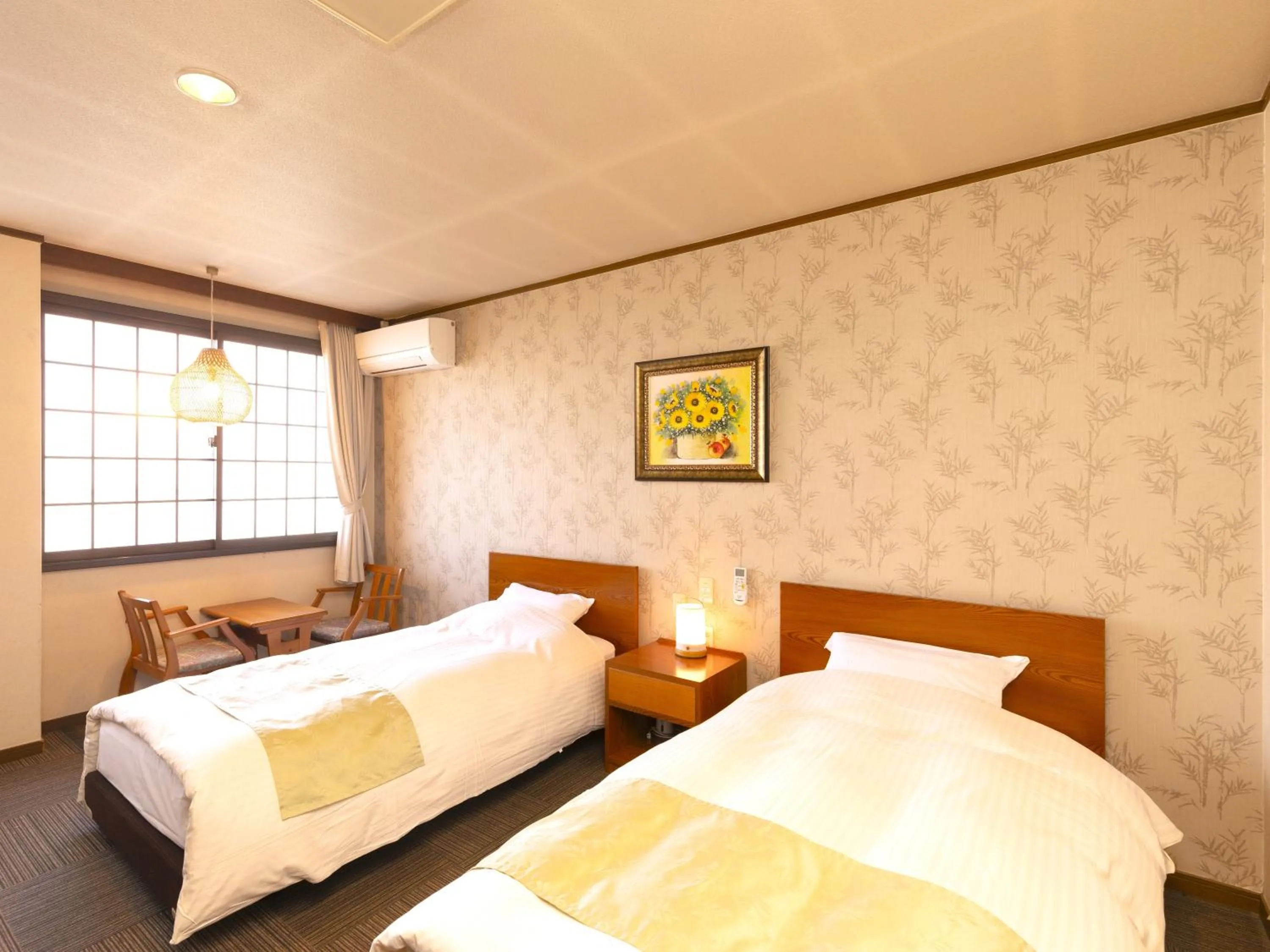 Bedroom, Bed in Hotaru no Yado Sendou