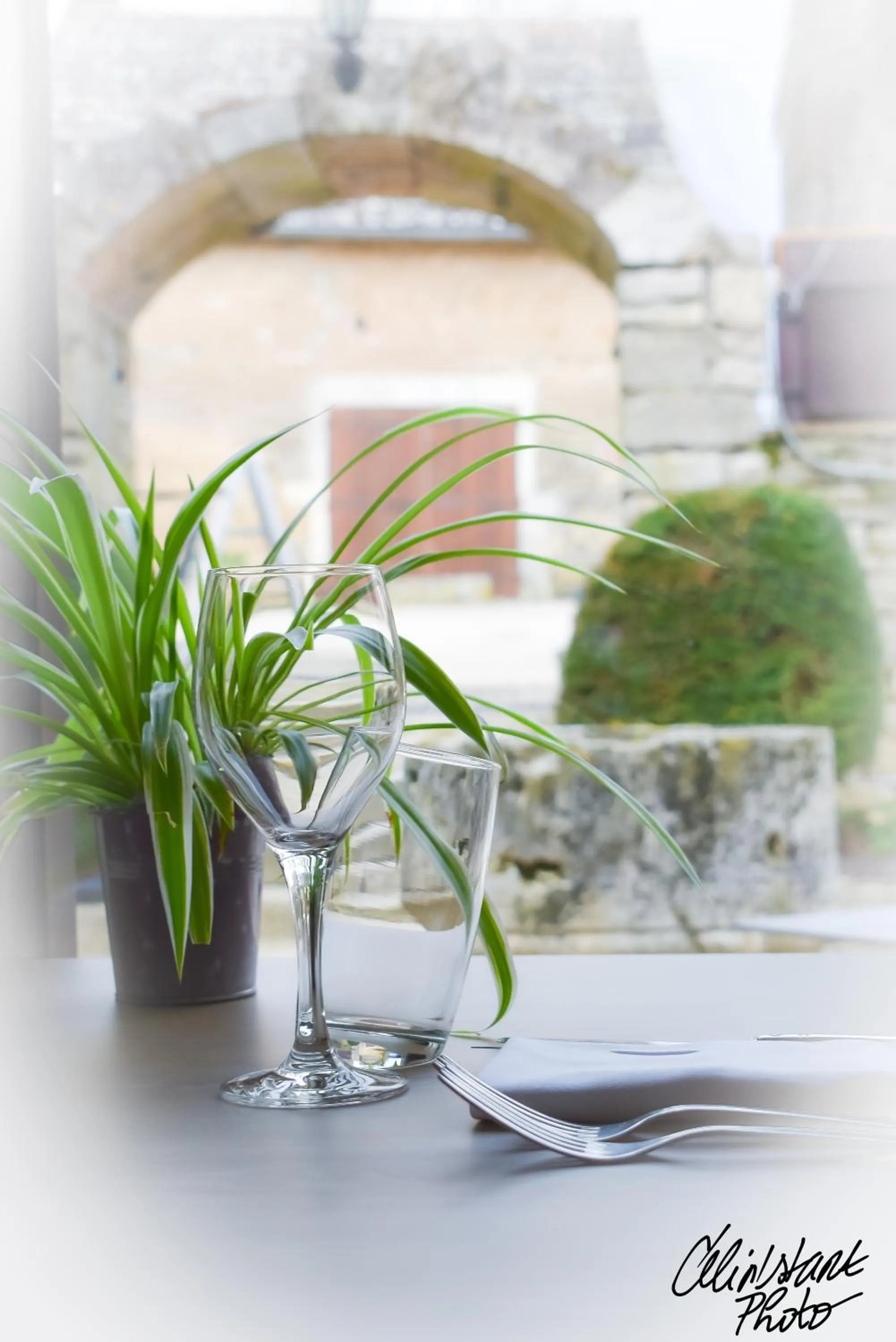 Restaurant/places to eat in Hostellerie Du Chateau