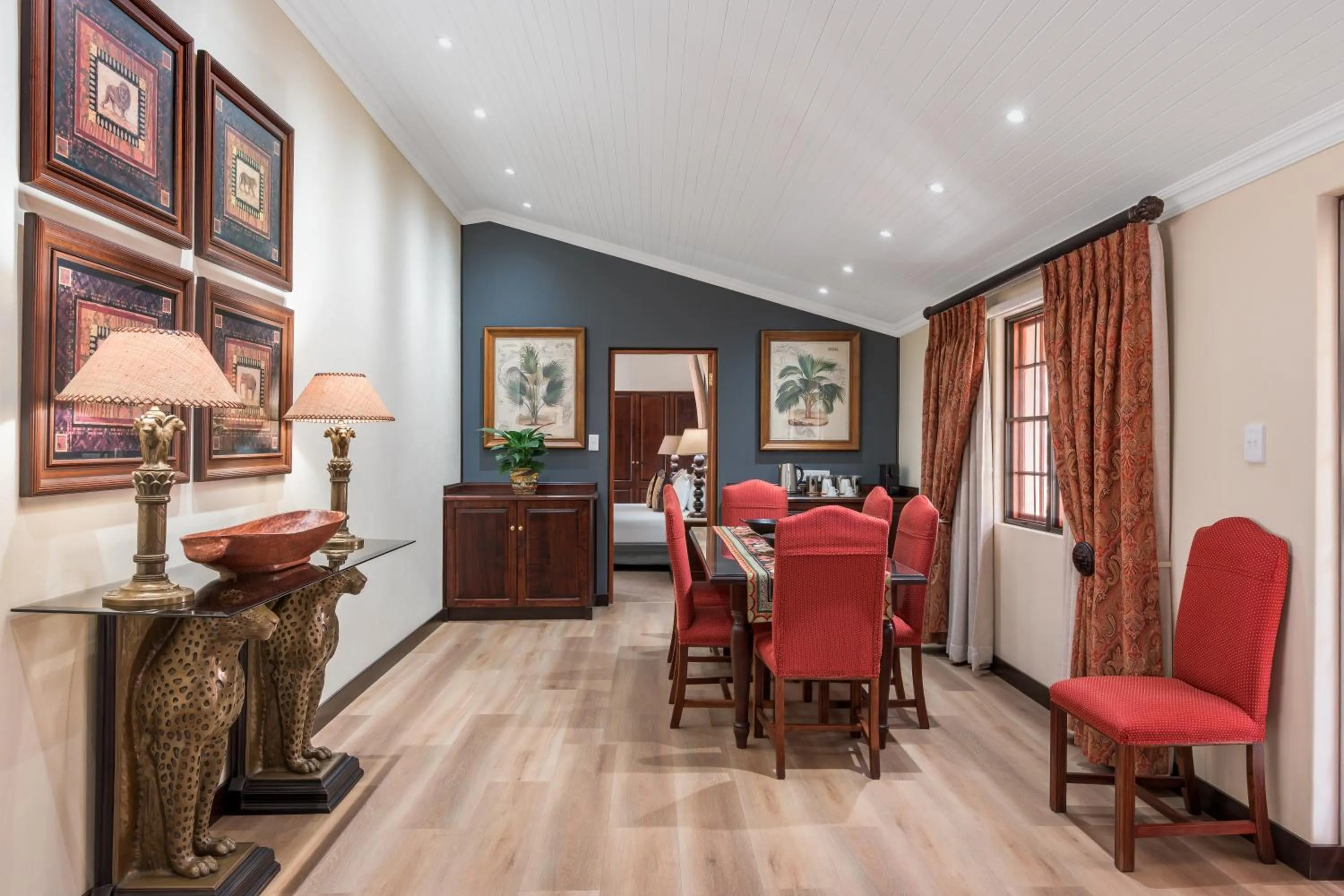Dining area in Protea Hotel by Marriott Polokwane Ranch Resort