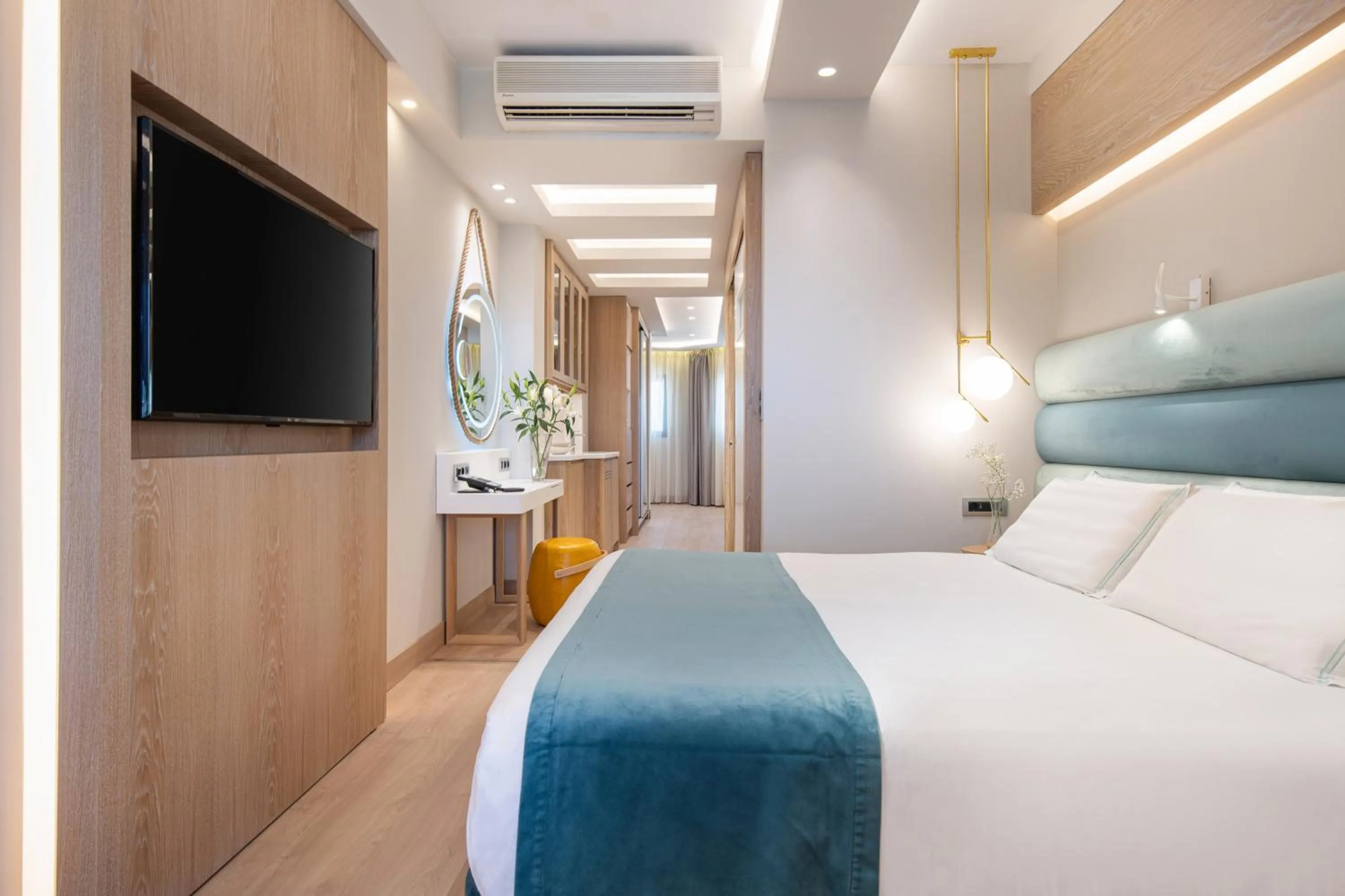 Photo of the whole room, Bed in Anthemus Sea Beach Hotel and Spa