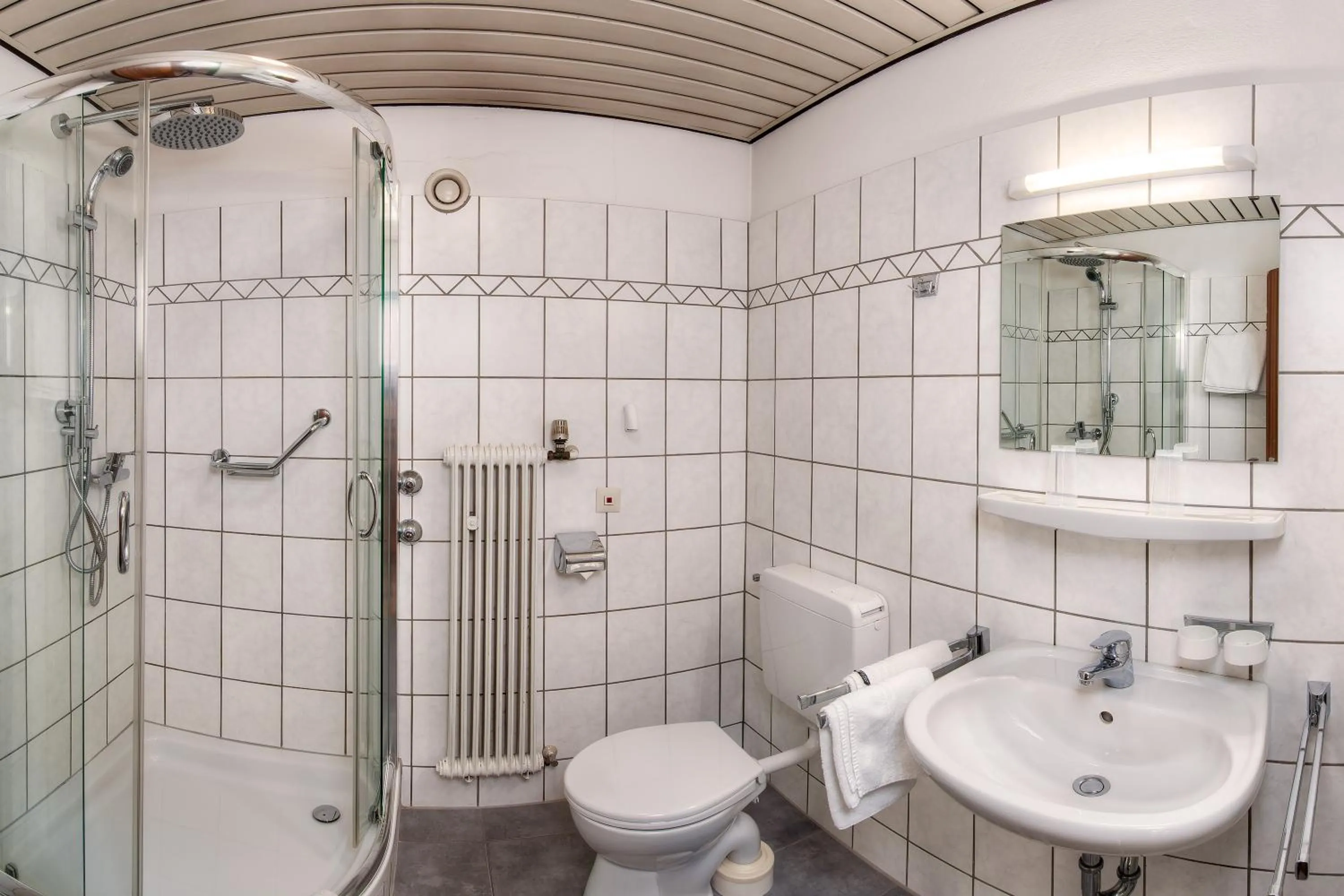 Shower in Alpenhotel Gastager