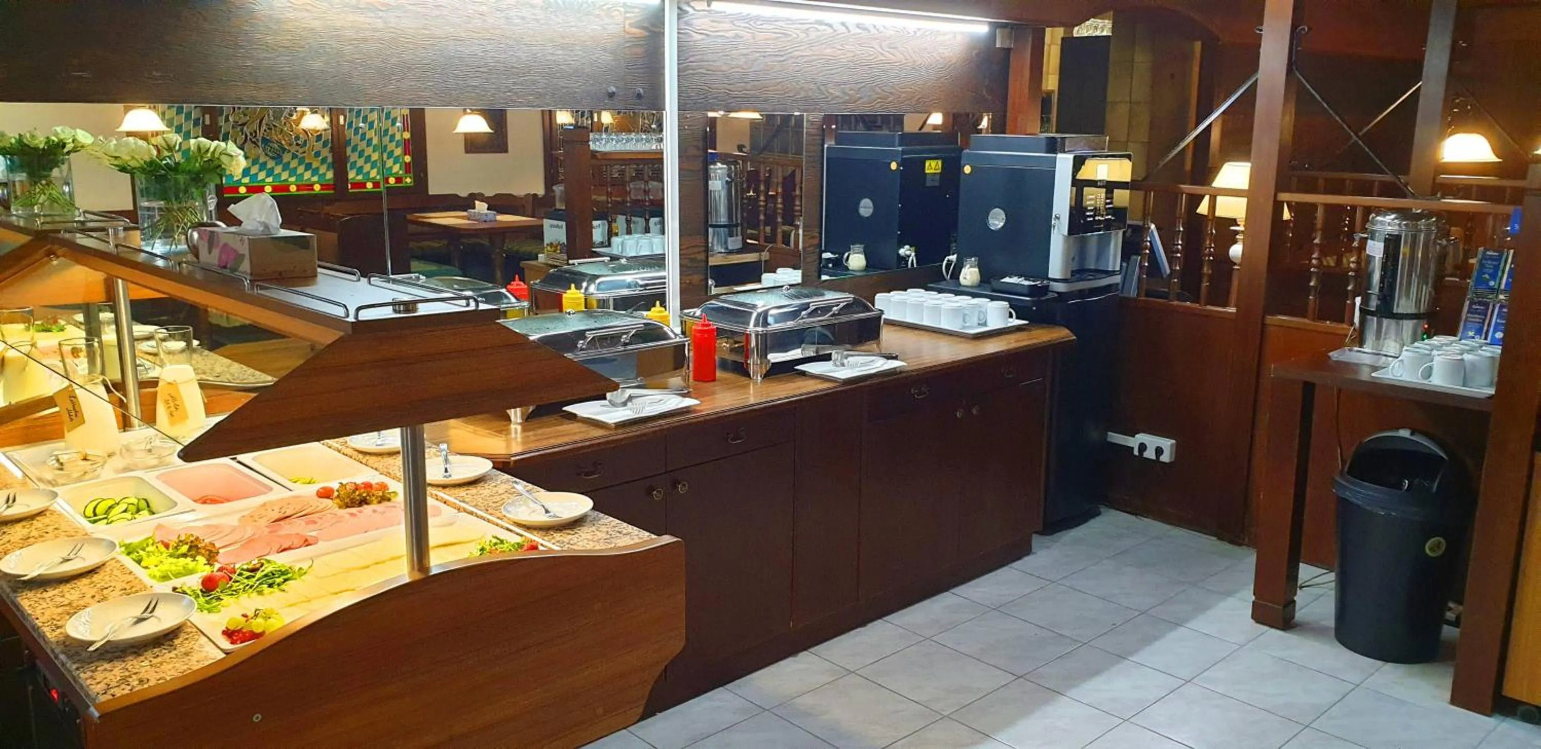 Restaurant/places to eat in Alpenhotel Gastager