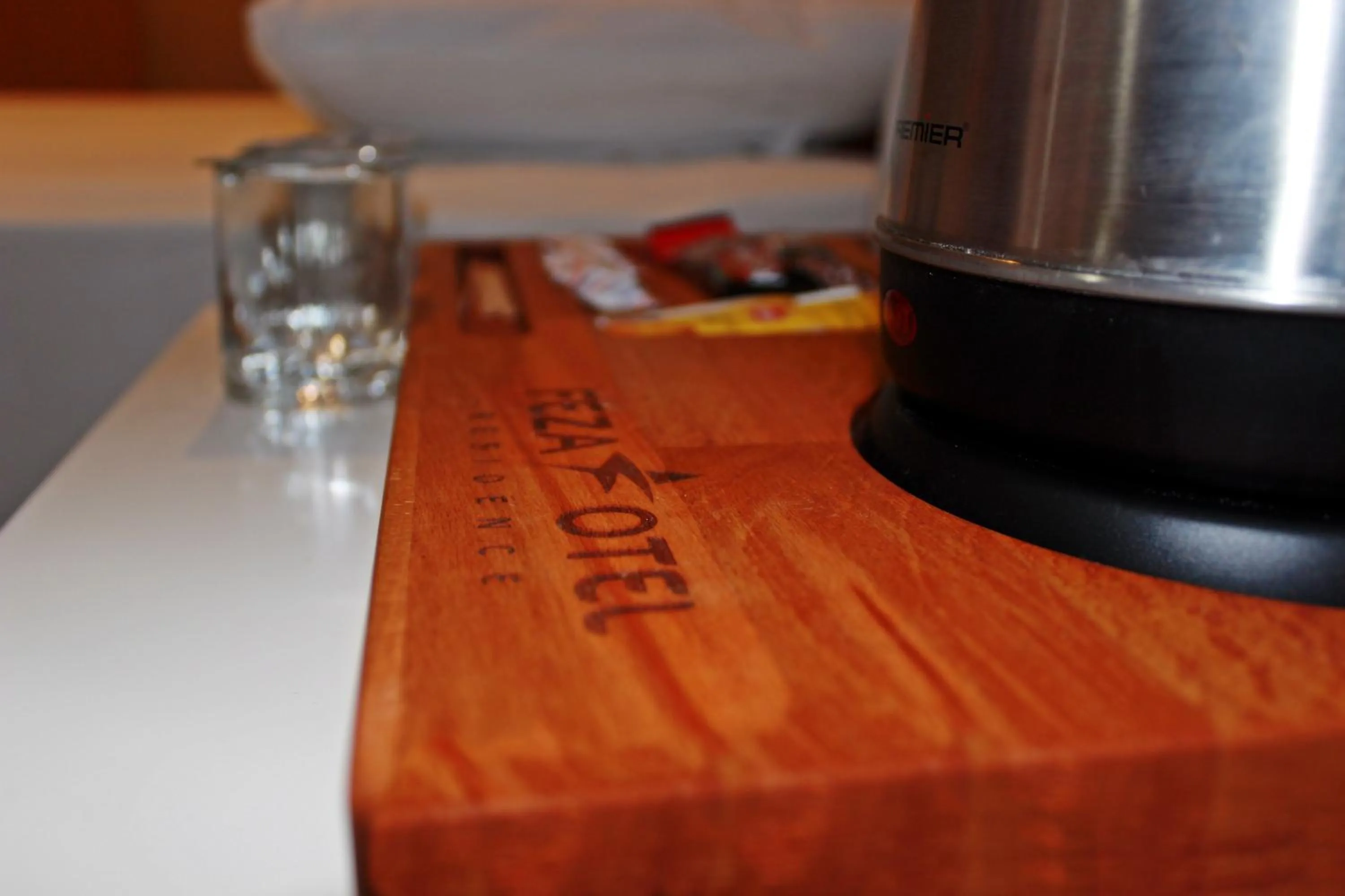 Coffee/tea facilities in Feza Otel