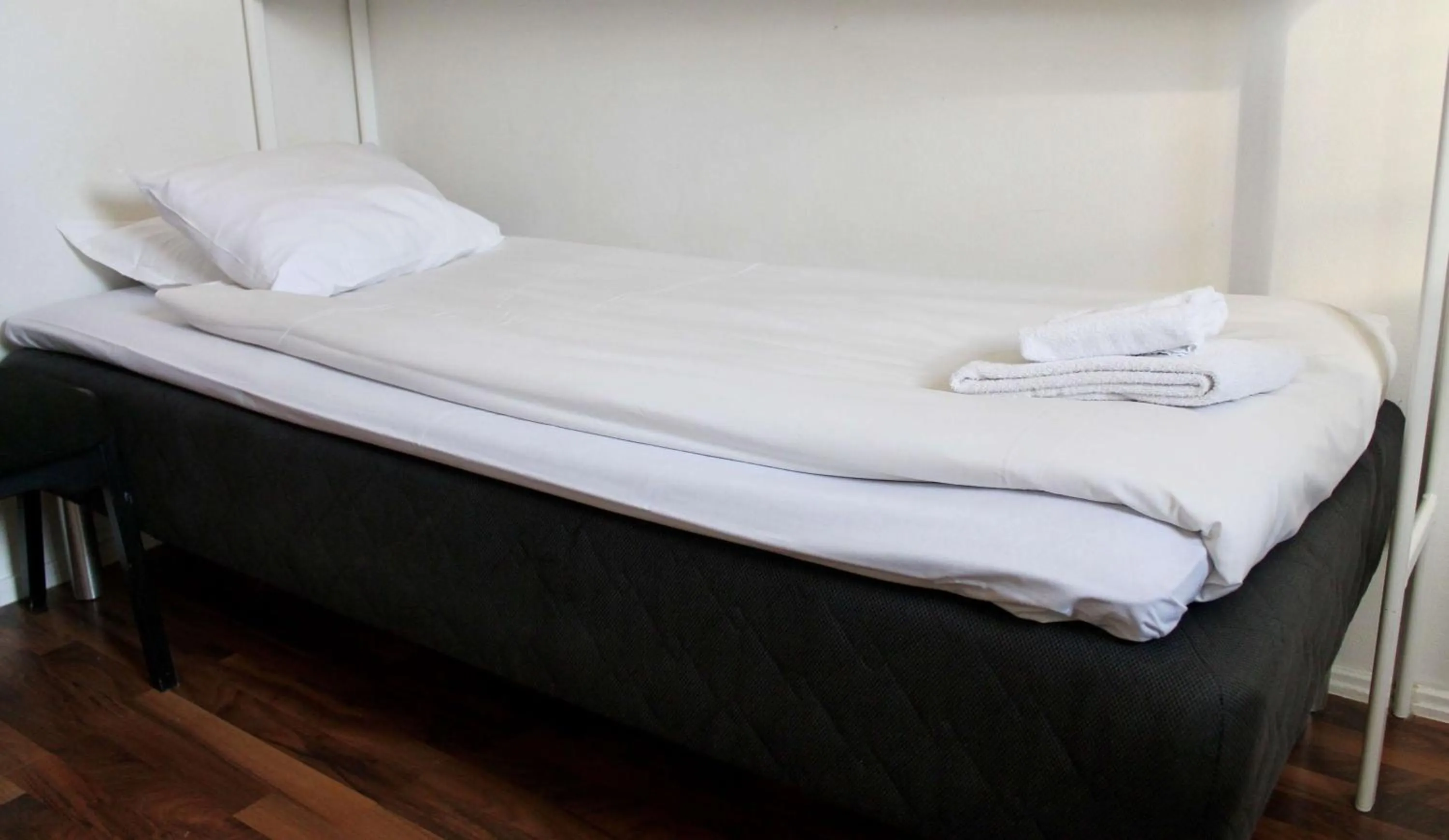 Bedroom, Bed in Sure Hotel by Best Western Vilsta Sporthotell