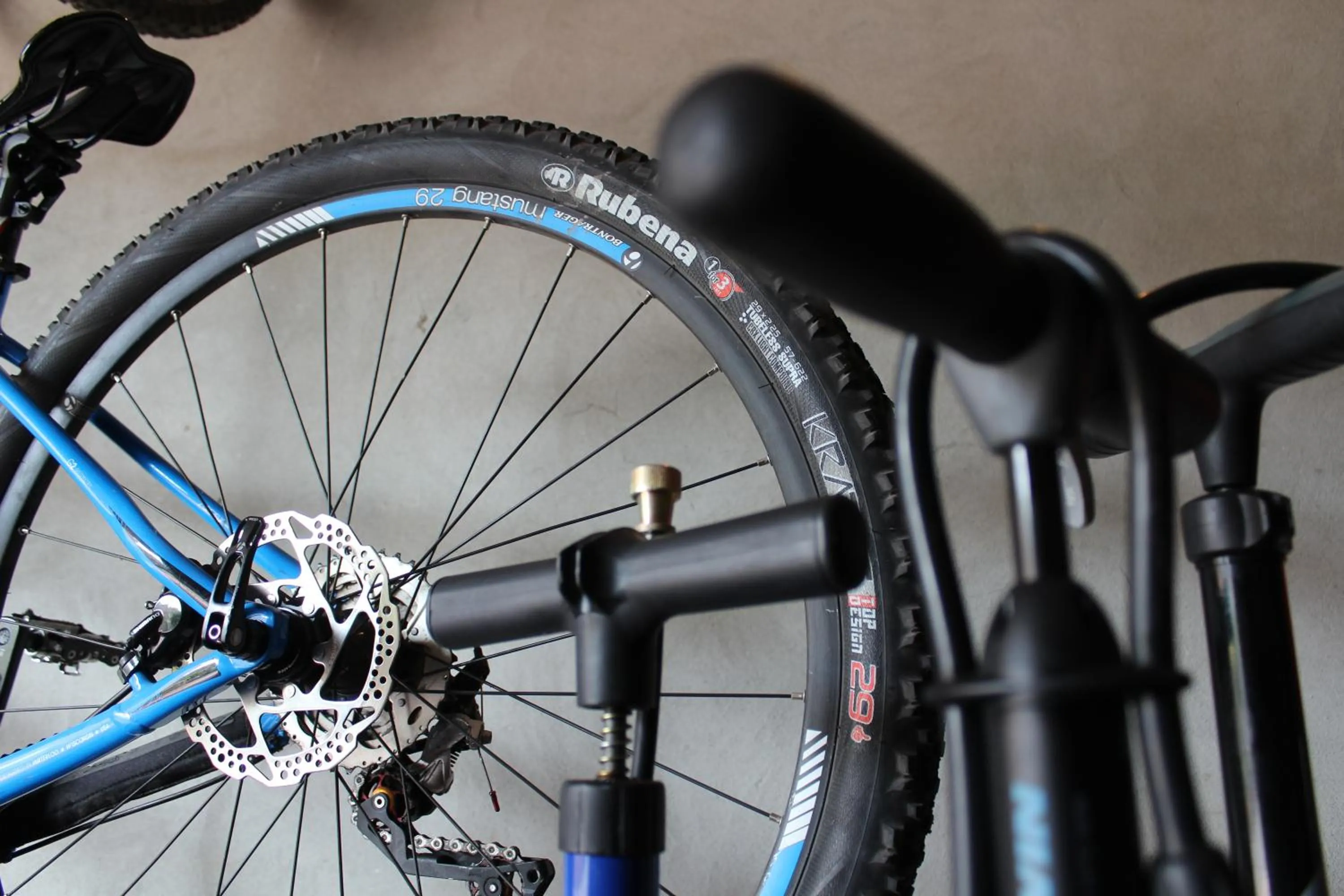 Cycling in Residence Holidays