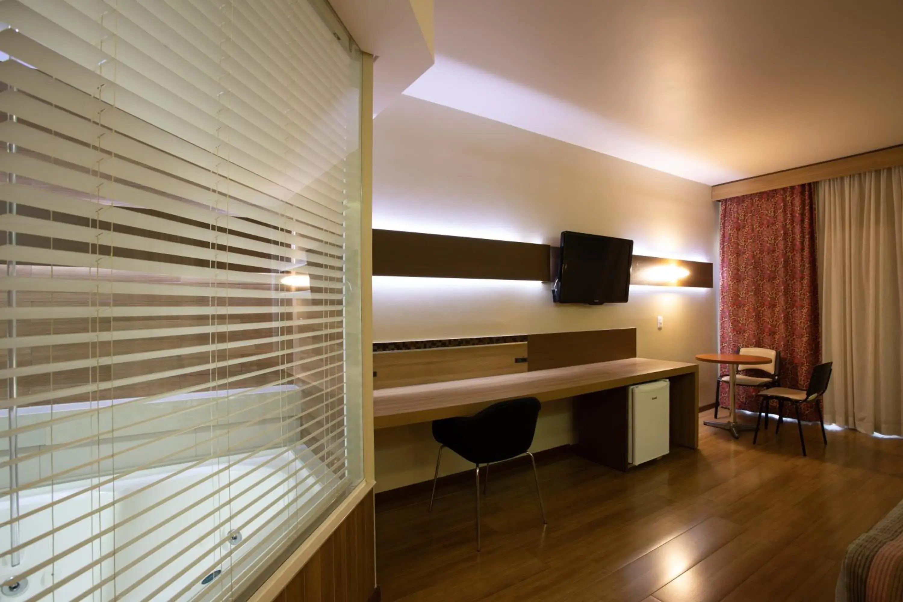 Suite Master with Hot Tub and Forest View (3 Adults) in Recanto Cataratas - Thermas, Resort e Convention Suite Master with Hot Tub and Forest View (3 Adults) in Recanto Cataratas - Thermas, Resort e Convention