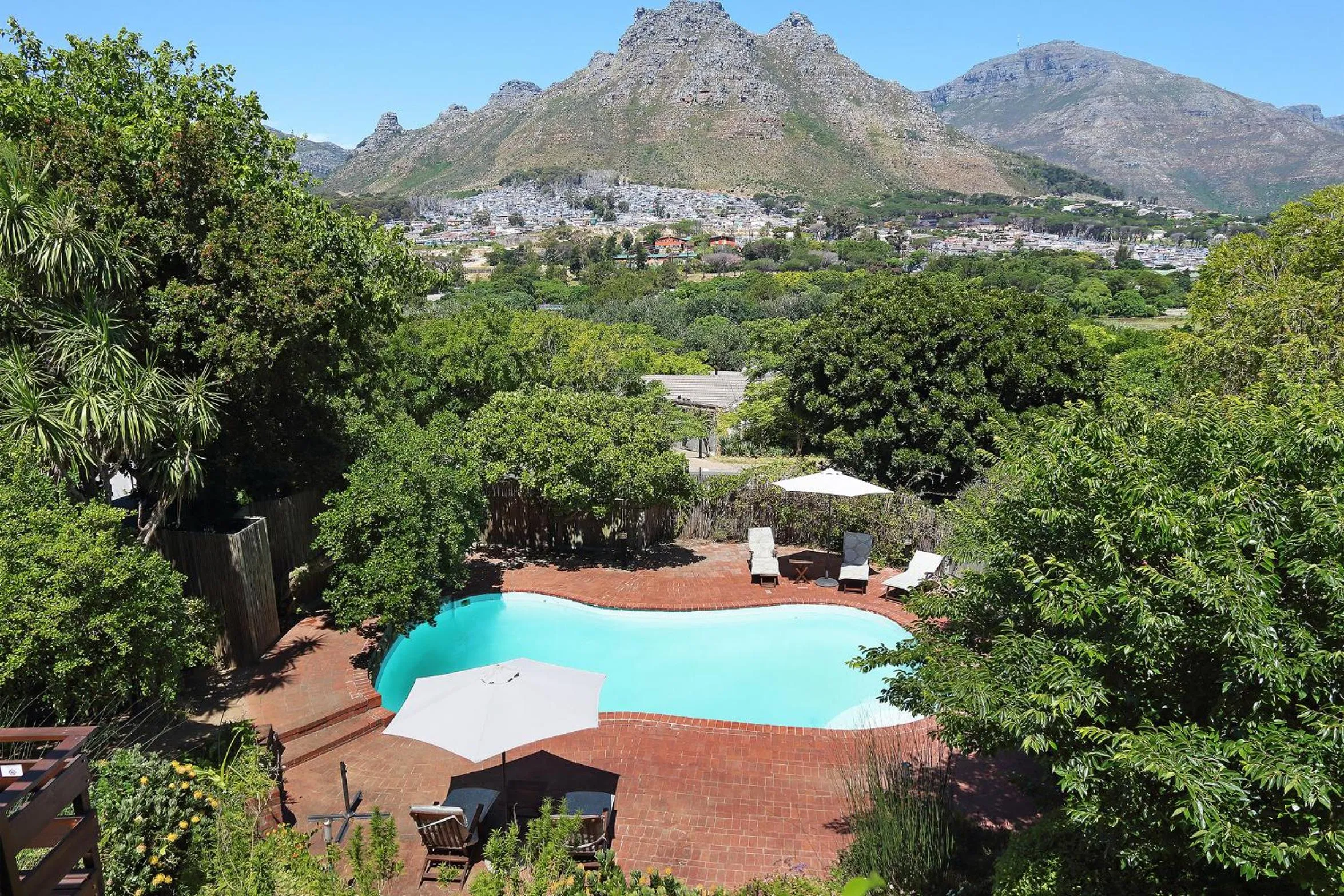 Balcony/Terrace in The Salt House Guest House in Hout Bay