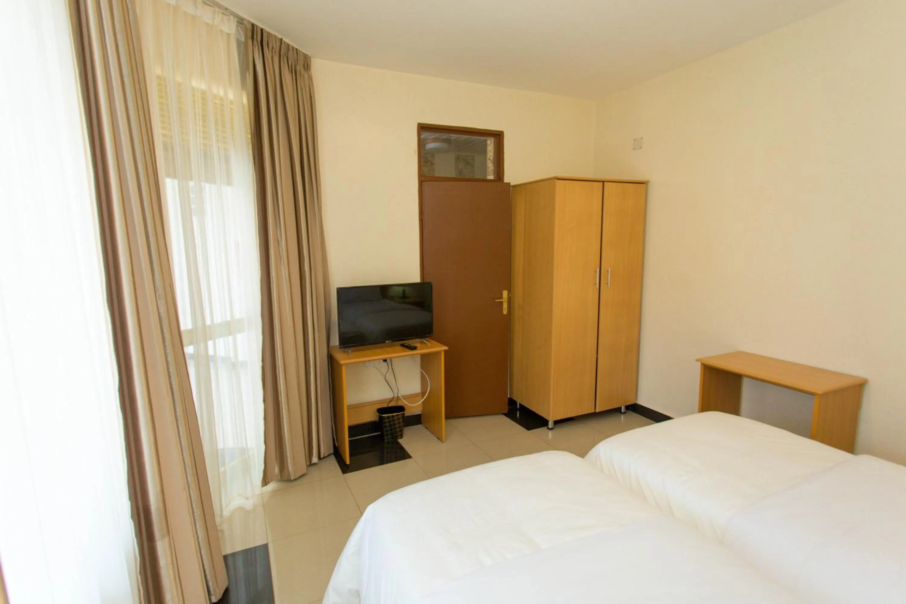 TV and multimedia in Anthurium Residential Hotel