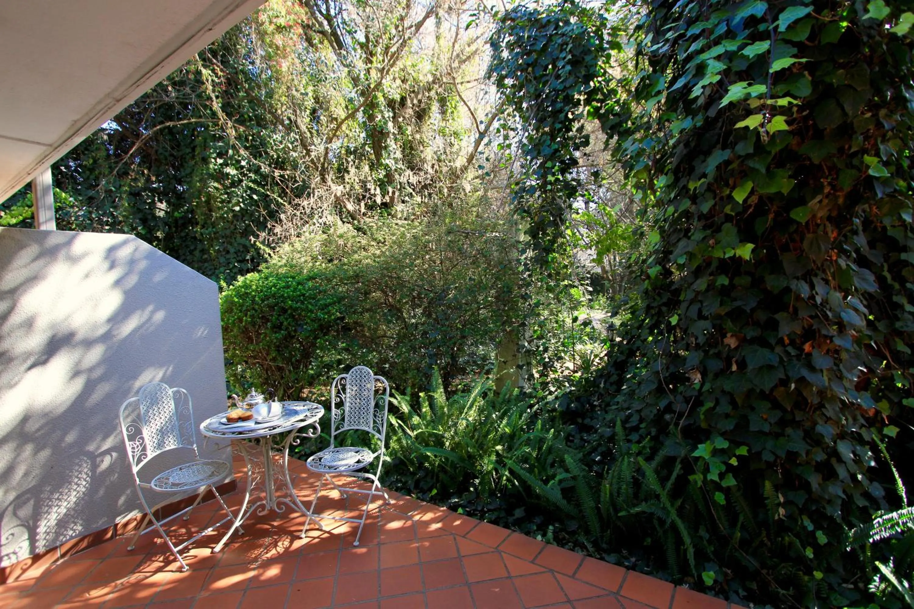 Patio in Melrose Place Boutique Hotel