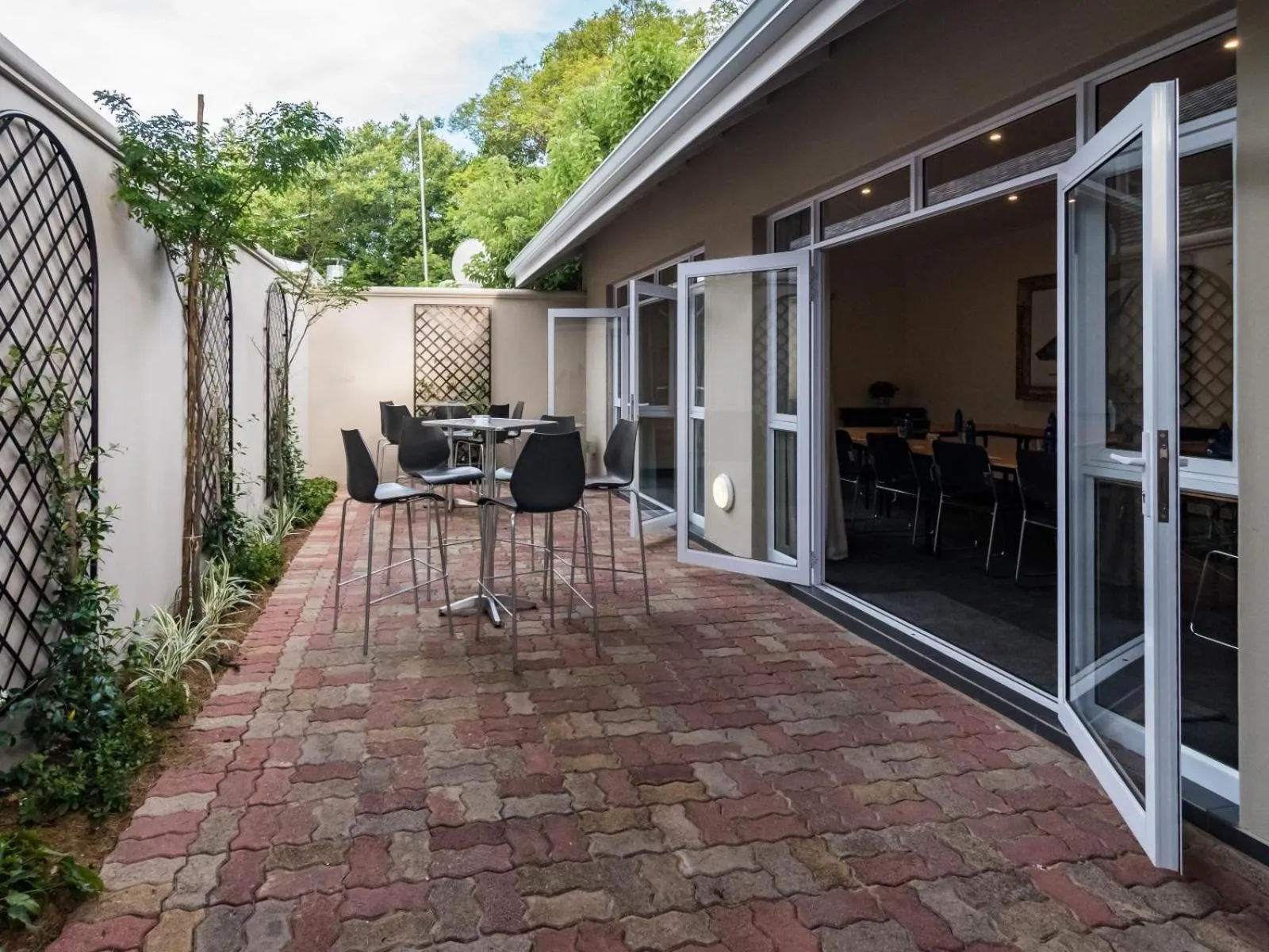 Property building in Melrose Place Boutique Hotel