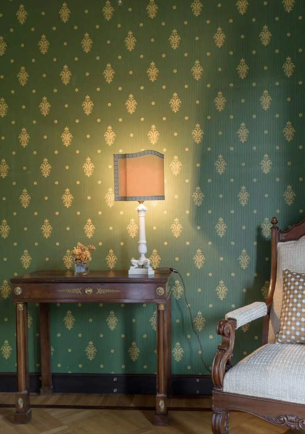 Decorative detail in Ronco Dell'Abate - Lake Como Relais B&B