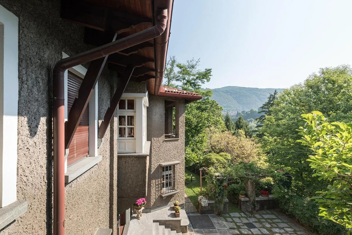 Property building in Ronco Dell'Abate - Lake Como Relais B&B