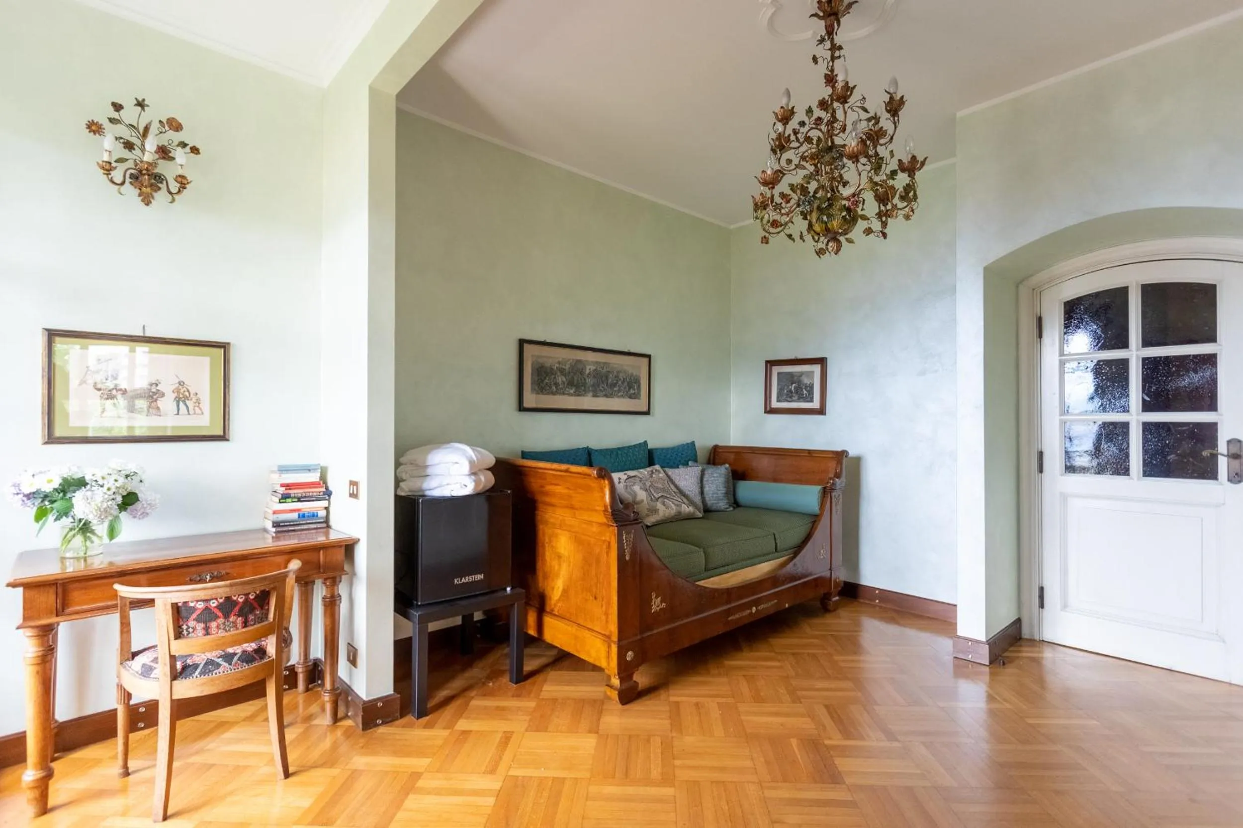 Bedroom in Ronco Dell'Abate - Lake Como Relais B&B