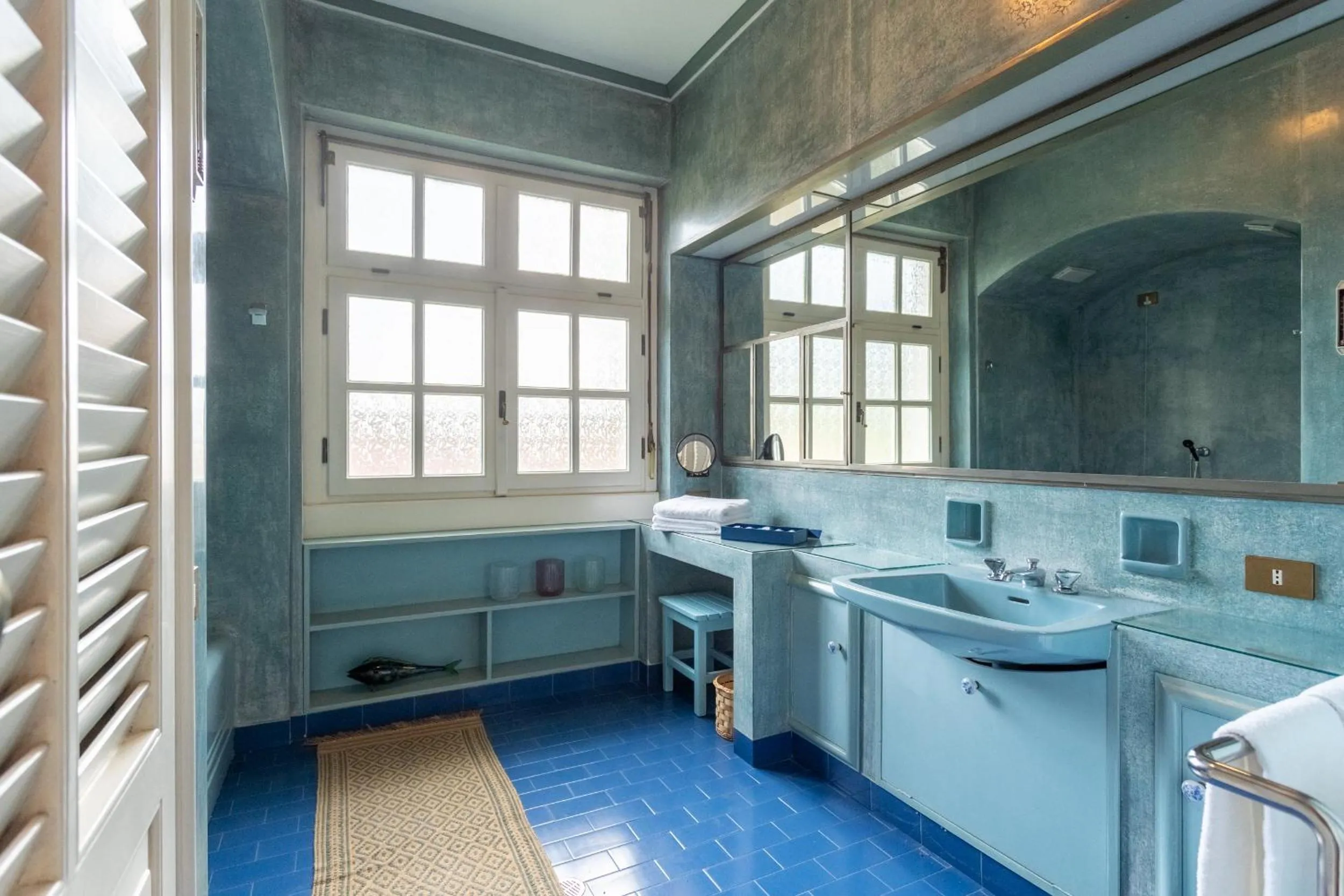 Bathroom in Ronco Dell'Abate - Lake Como Relais B&B