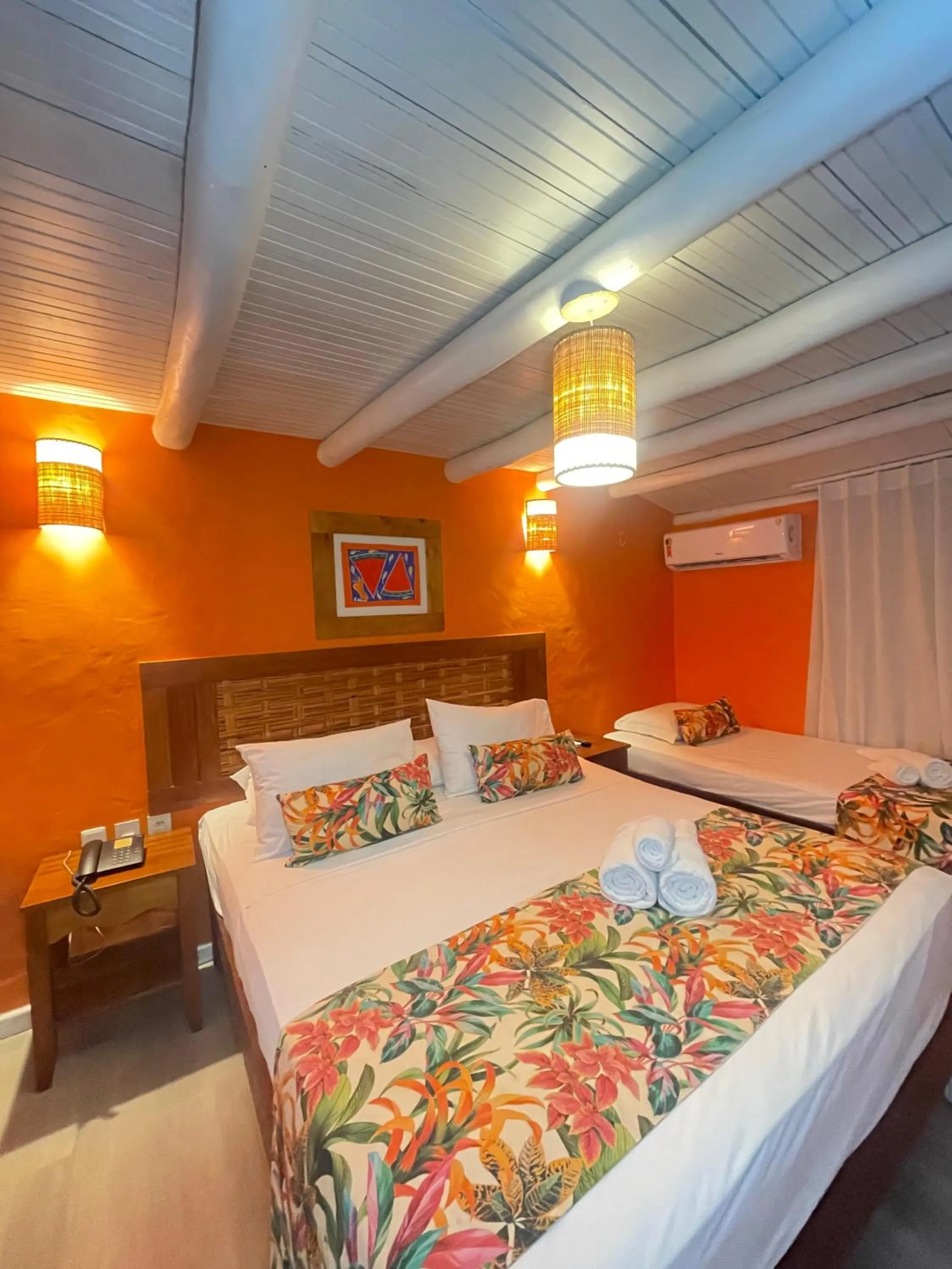 Bed in Sobrado da Vila Hotel