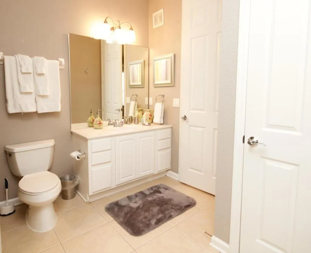 Bathroom in Cayview Condo #231536