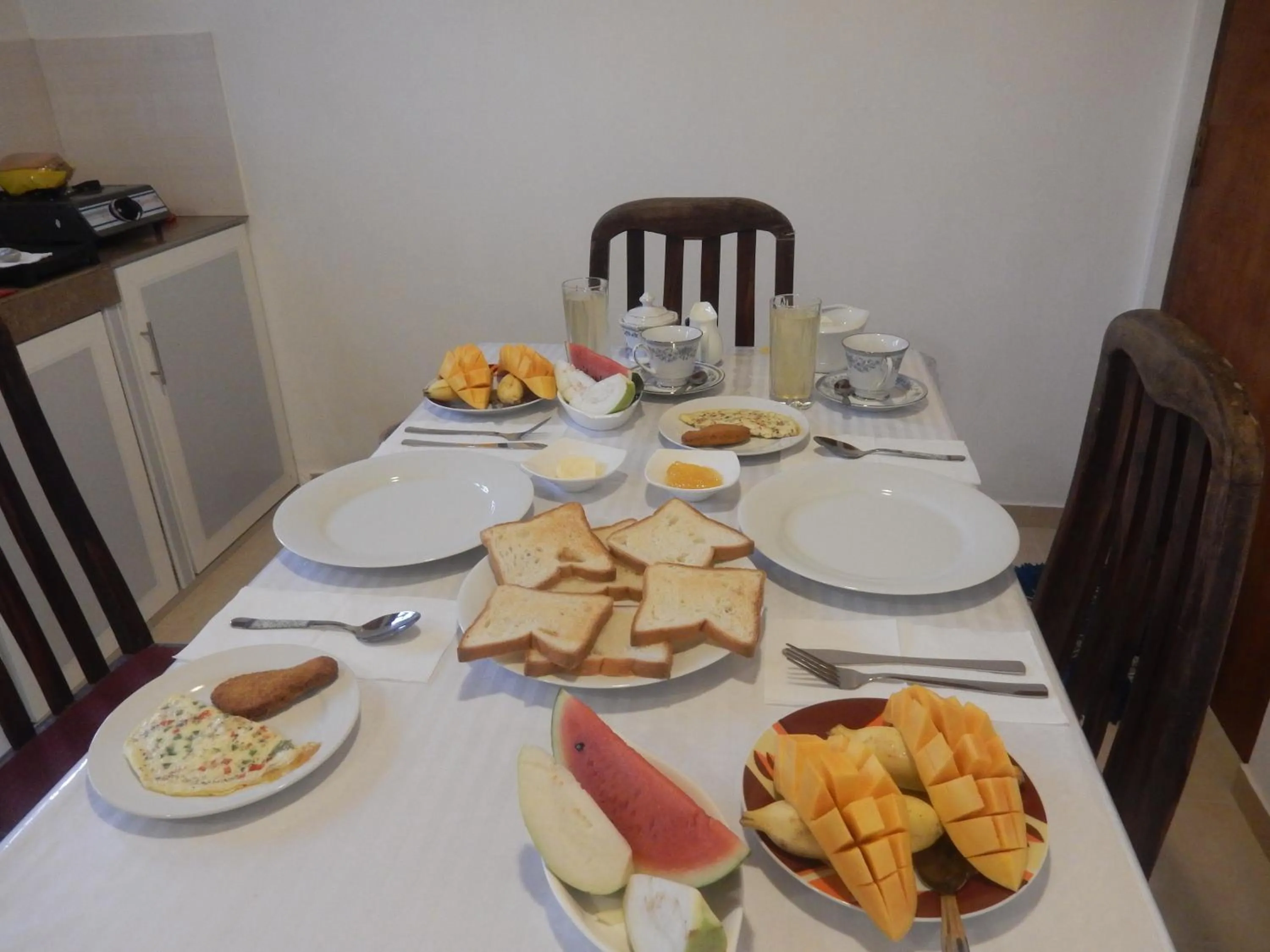 Breakfast in Sisanda Residence