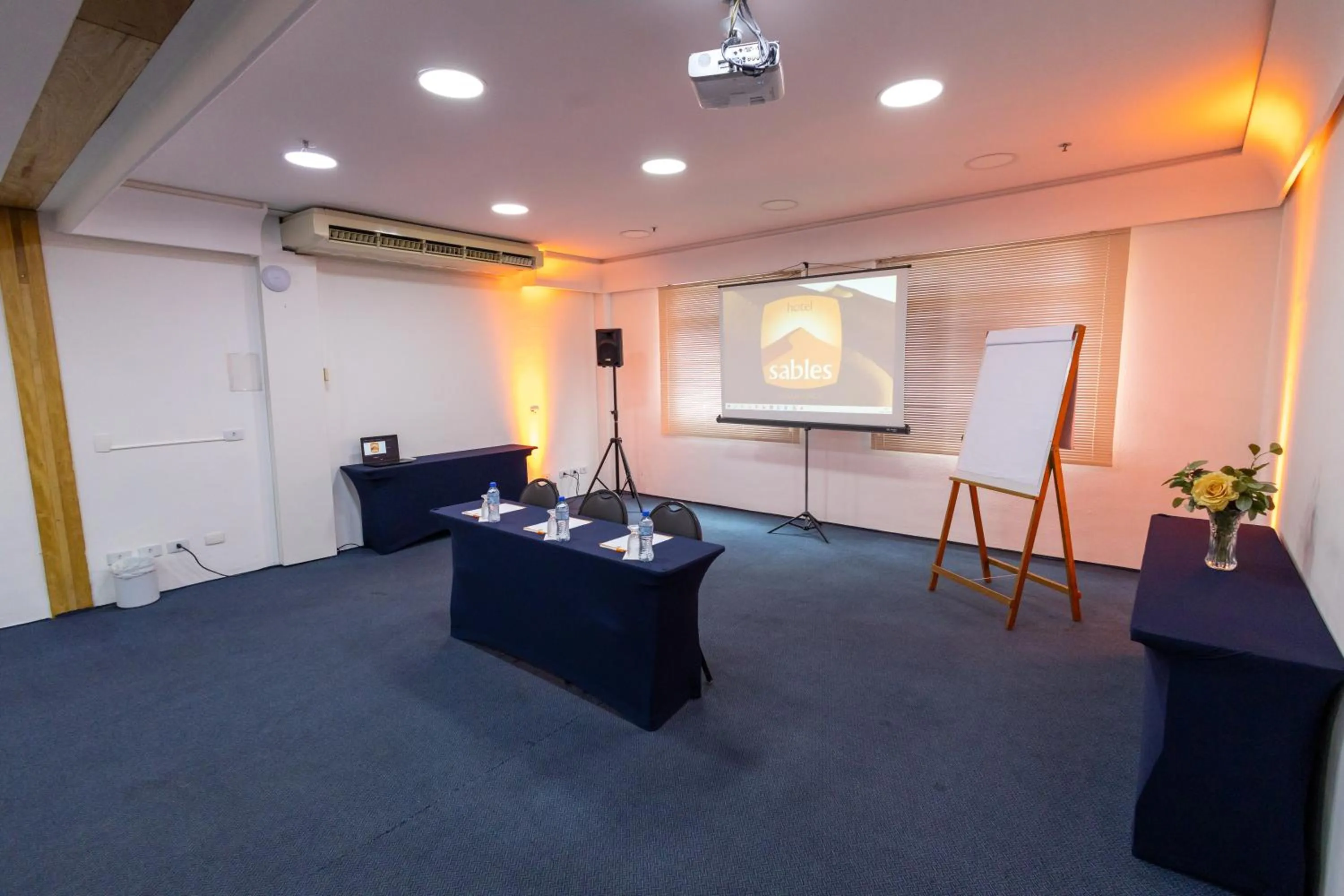 Banquet/Function facilities in Sables Hotel Guarulhos