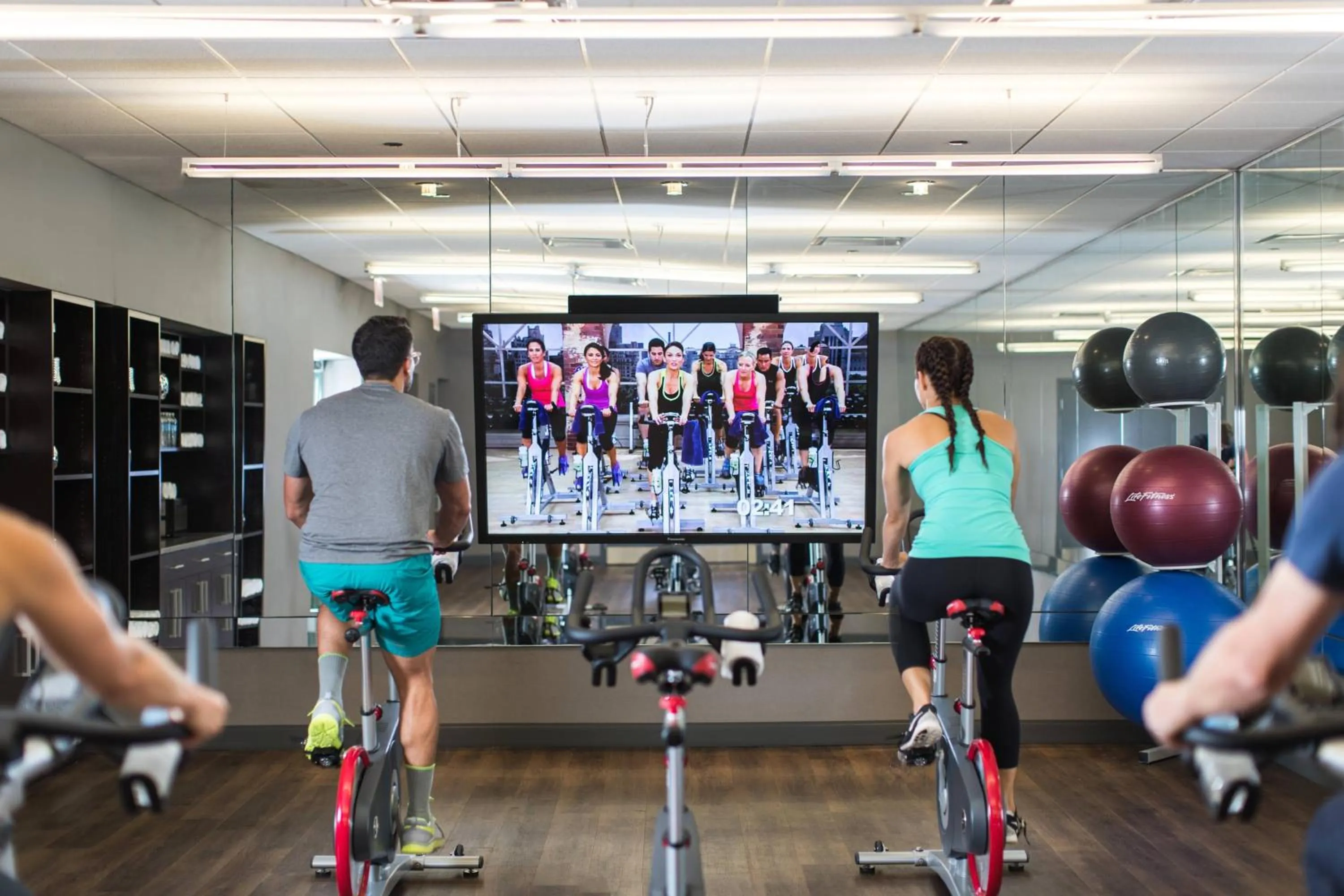 Fitness centre/facilities in Chicago Marriott Downtown Magnificent Mile