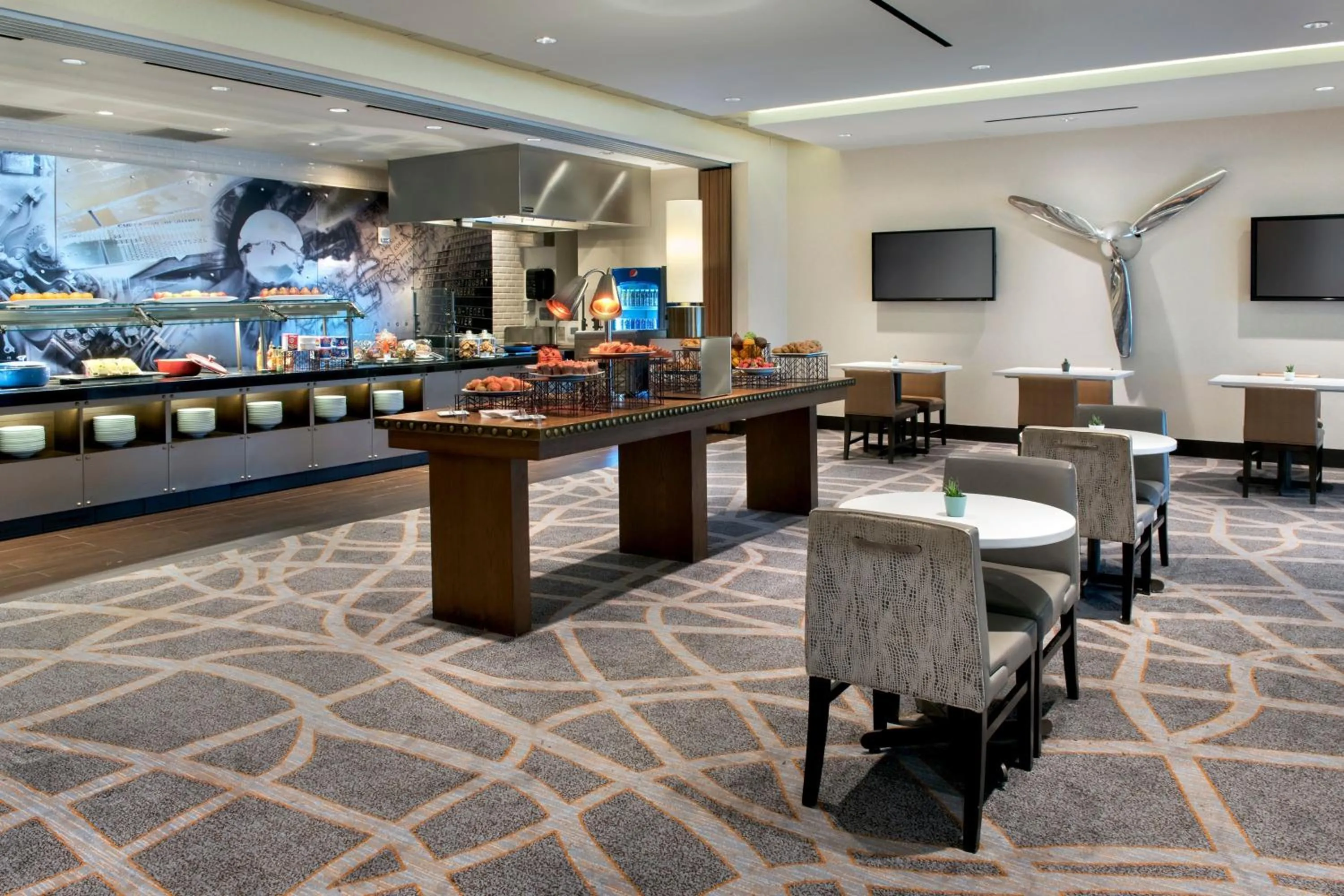Lobby or reception in Newark Liberty International Airport Marriott
