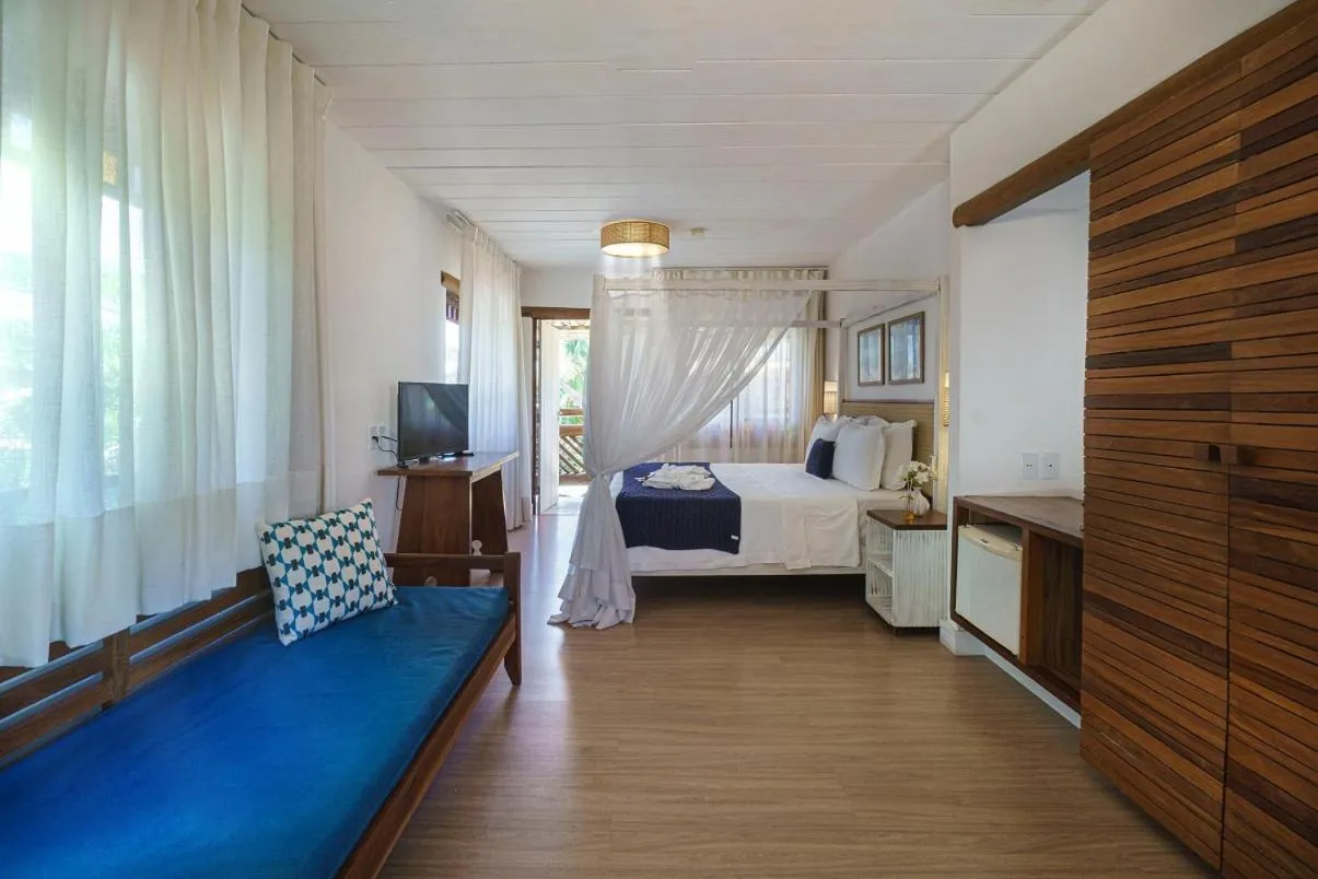 Photo of the whole room, Bed in Hotel Via dos Corais