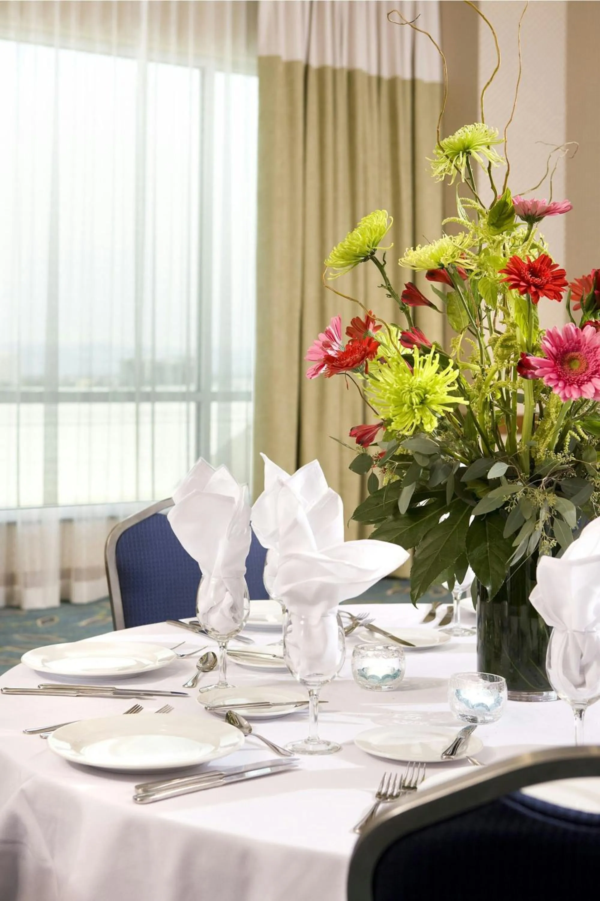 Meeting/conference room in SpringHill Suites by Marriott Las Vegas Convention Center