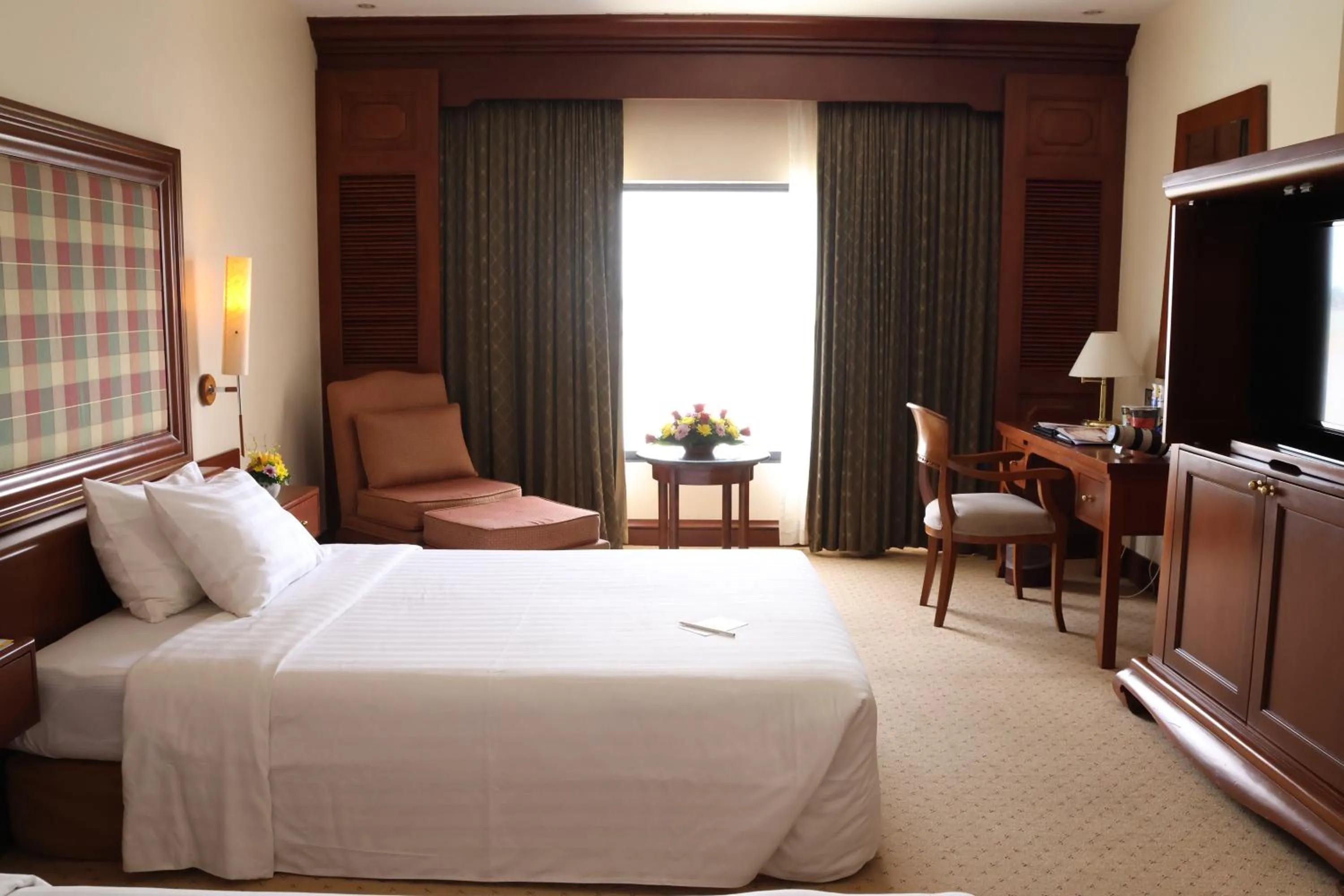 Bed in Hotel Cambodiana