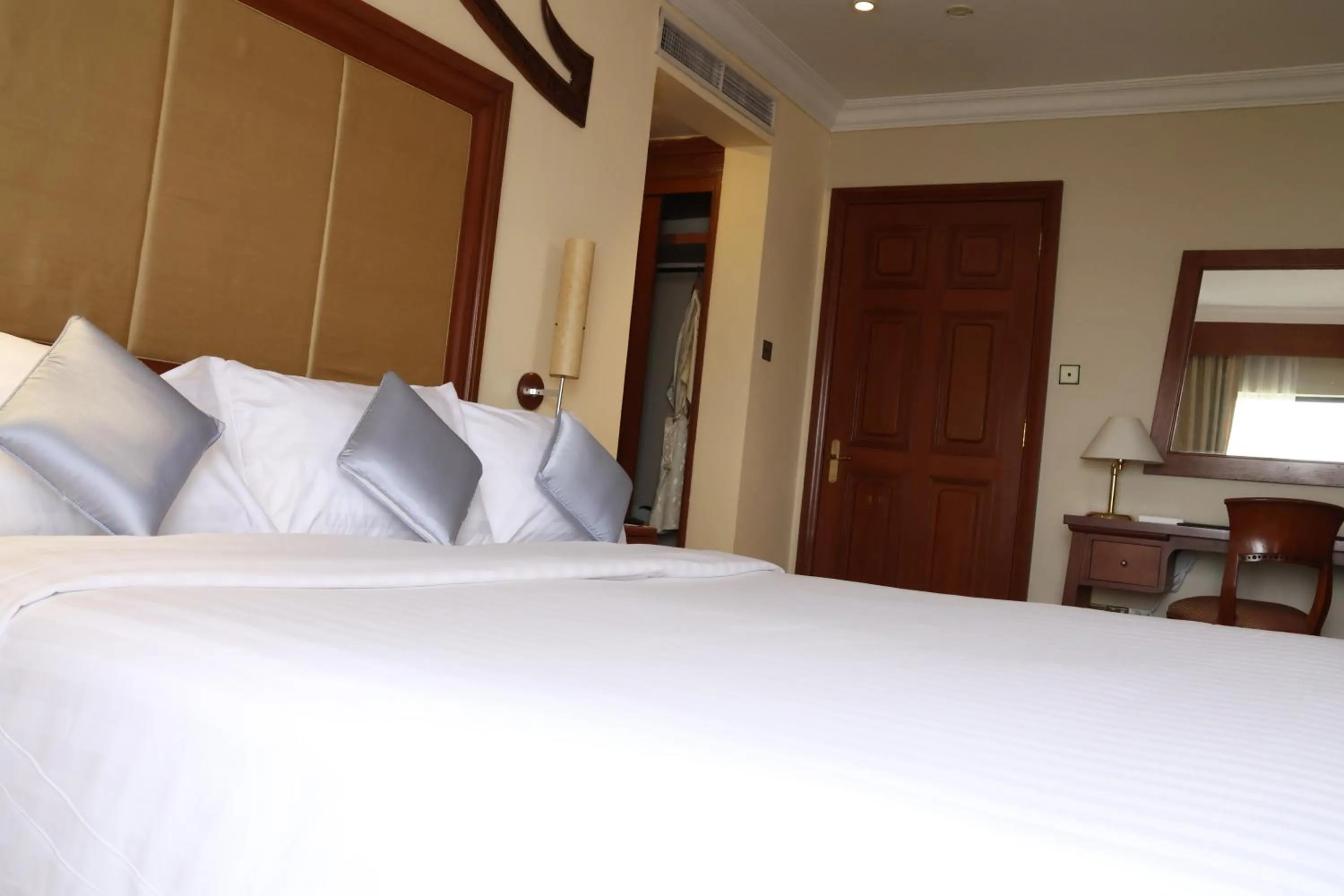 Bed in Hotel Cambodiana