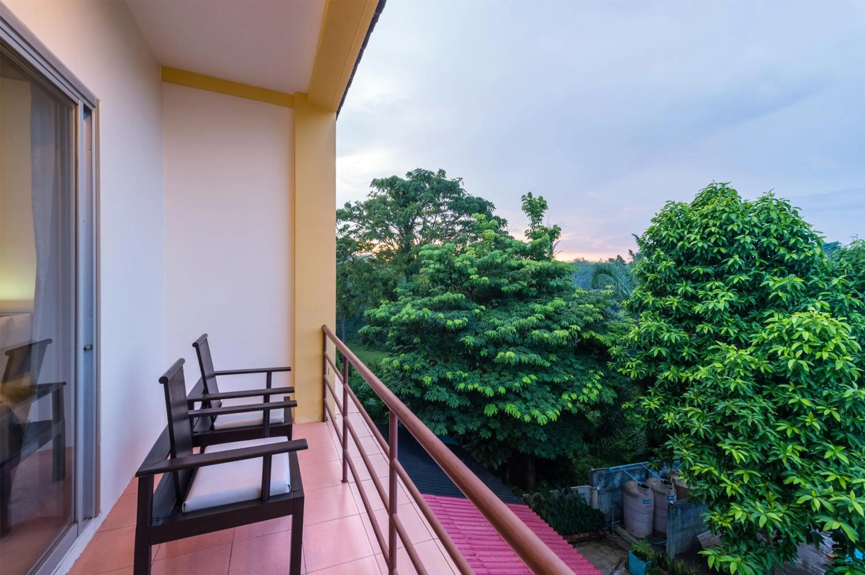 Lanta Thip House by Swiss-Belhotel