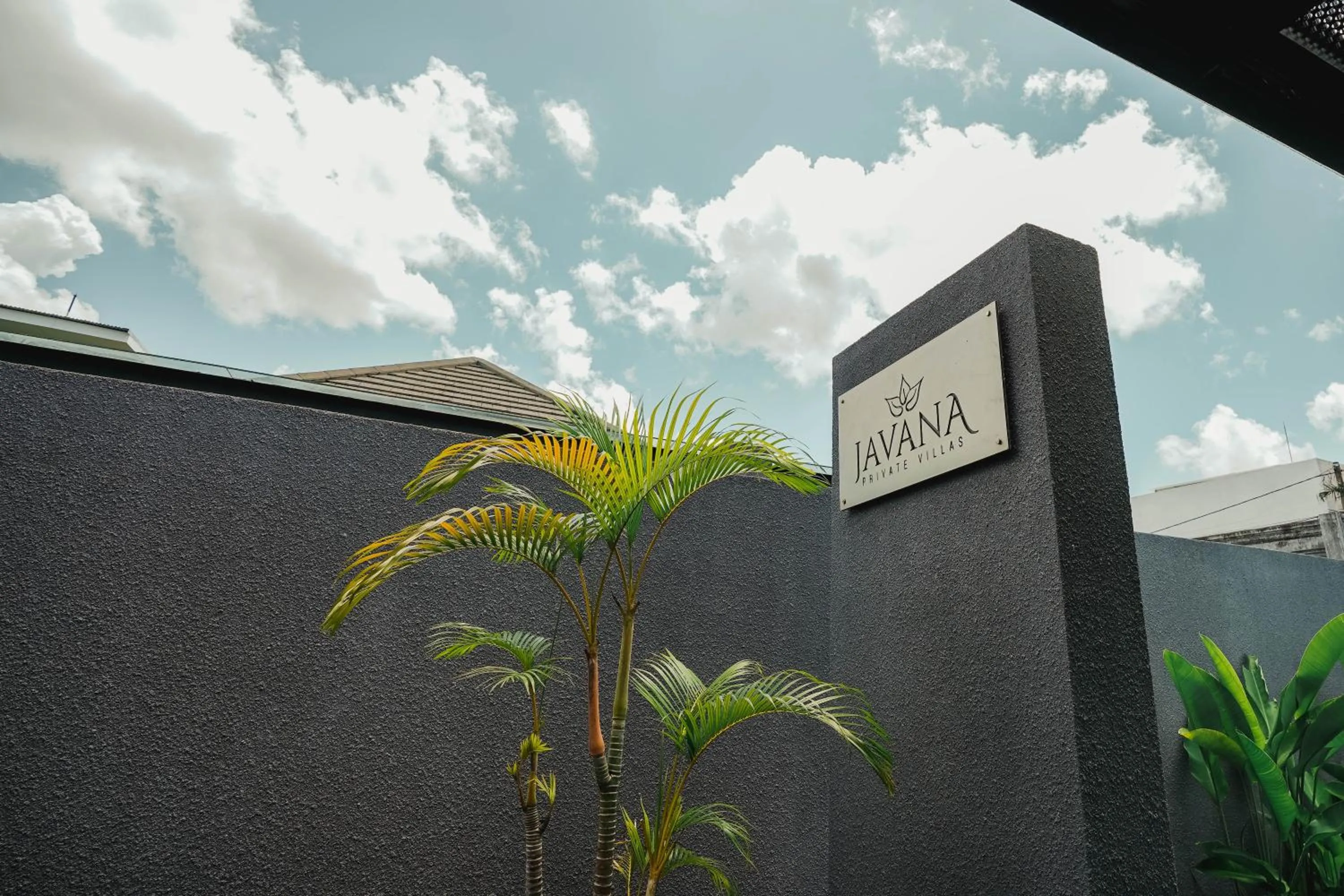 Garden in Javana Royal Villas