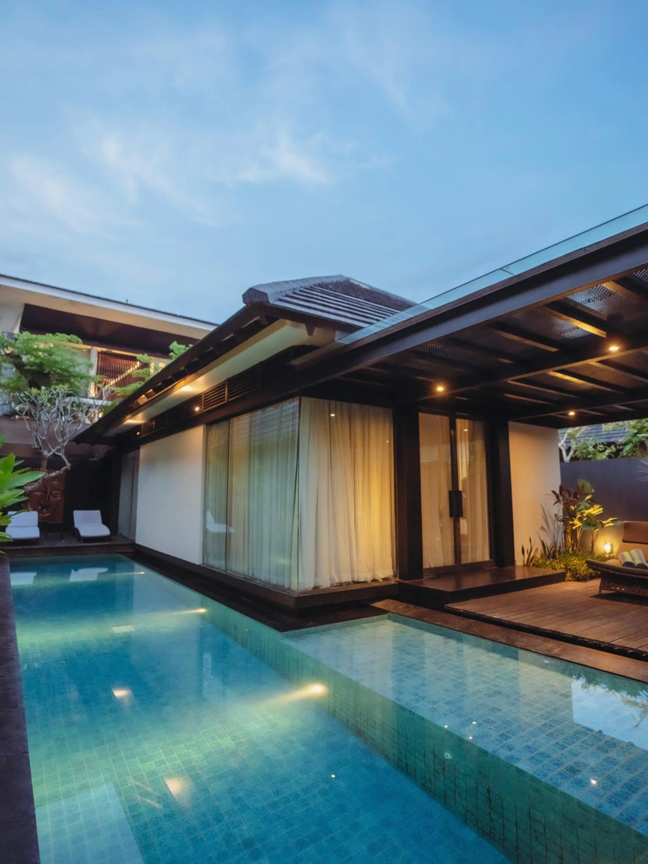 Swimming pool in Javana Royal Villas