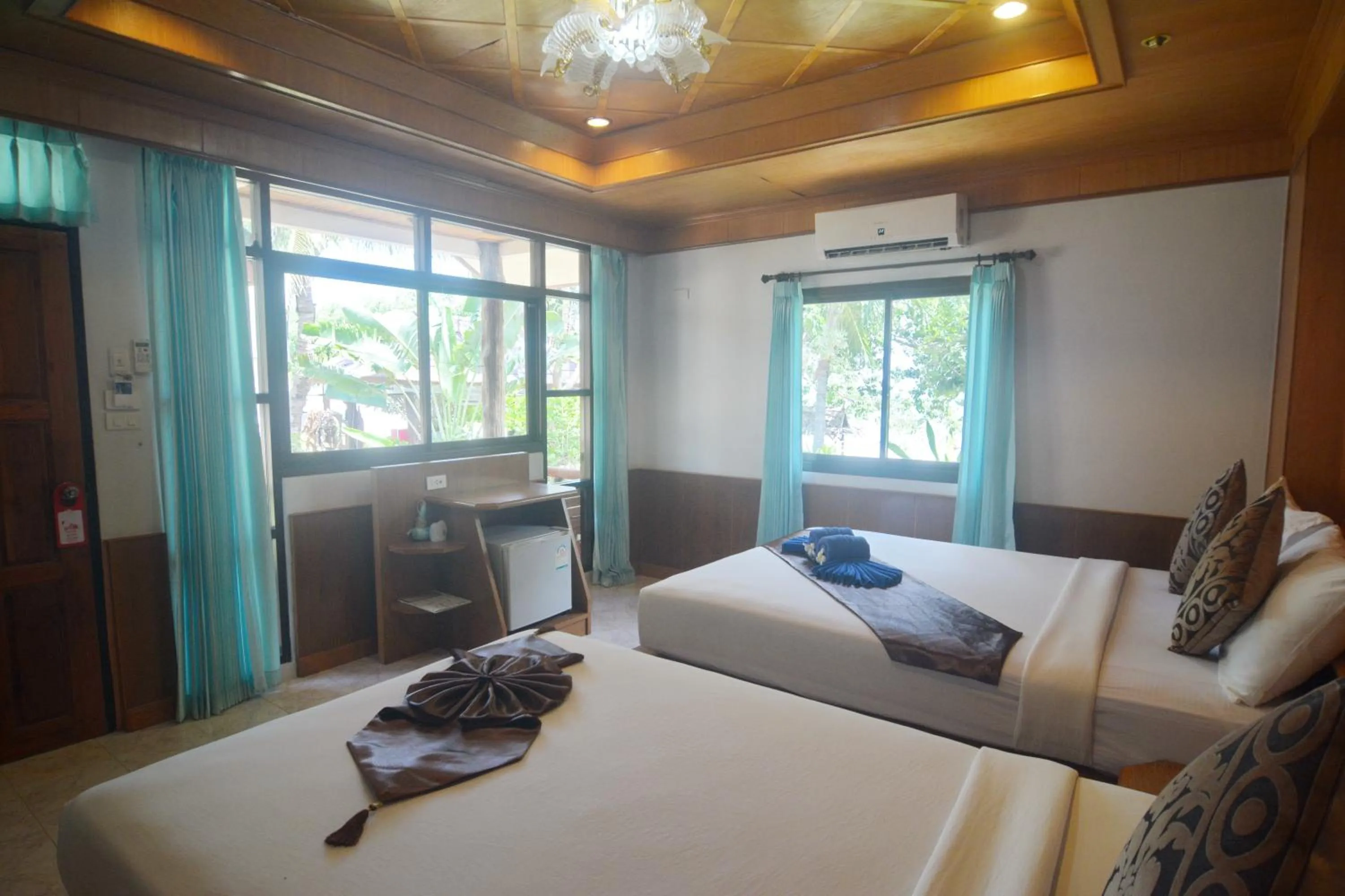 Bedroom, Bed in Kantiang Bay View Resort