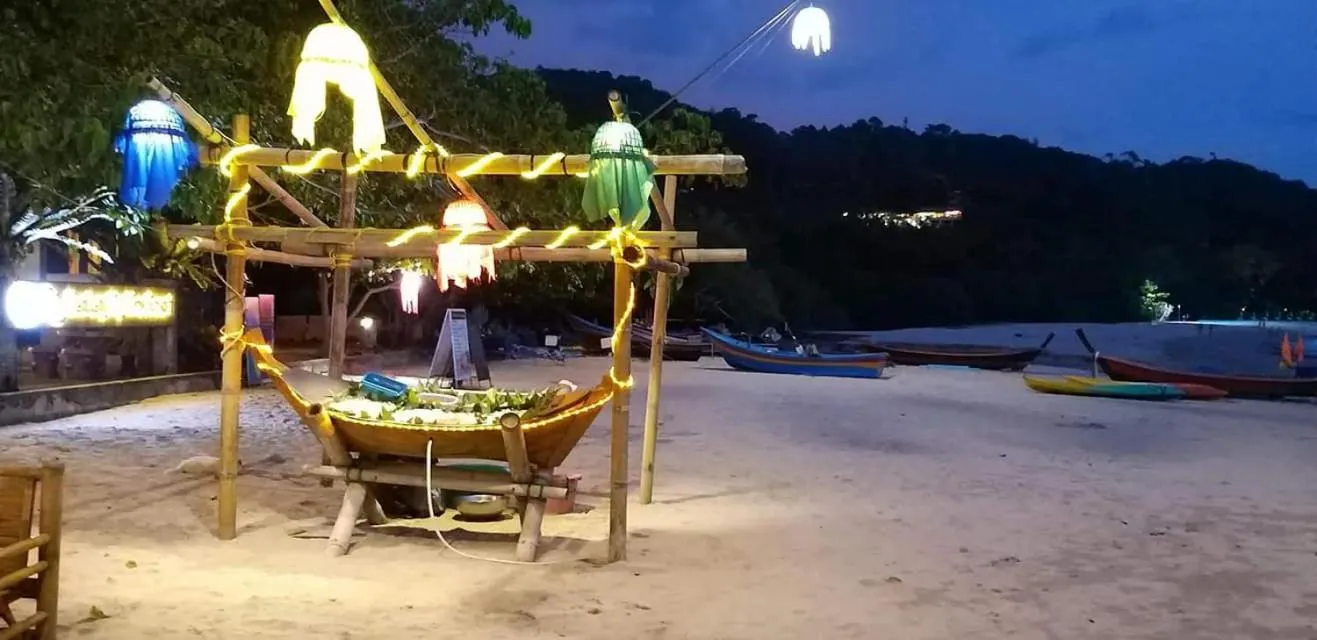 BBQ facilities in Kantiang Bay View Resort