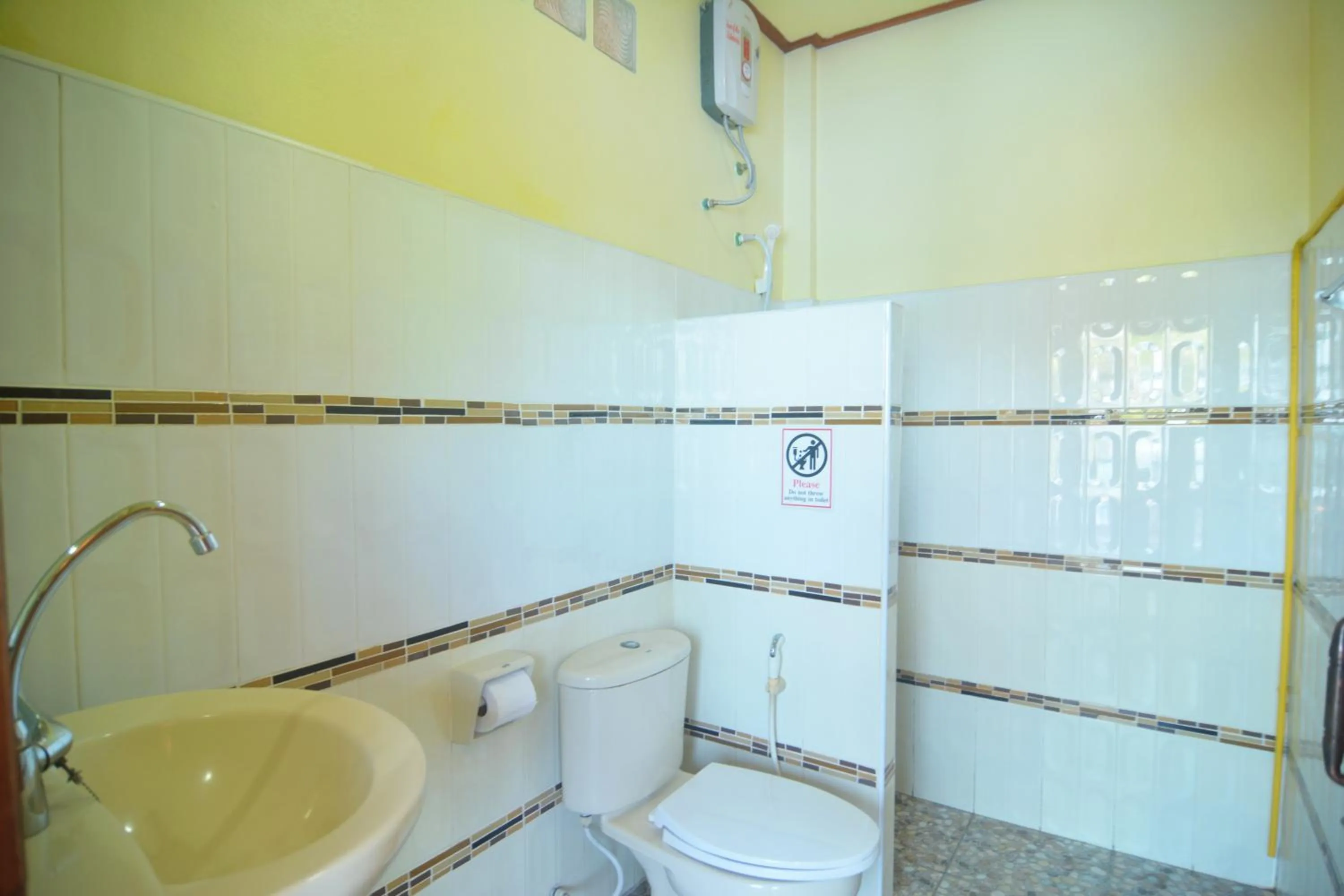 Bathroom in Kantiang Bay View Resort