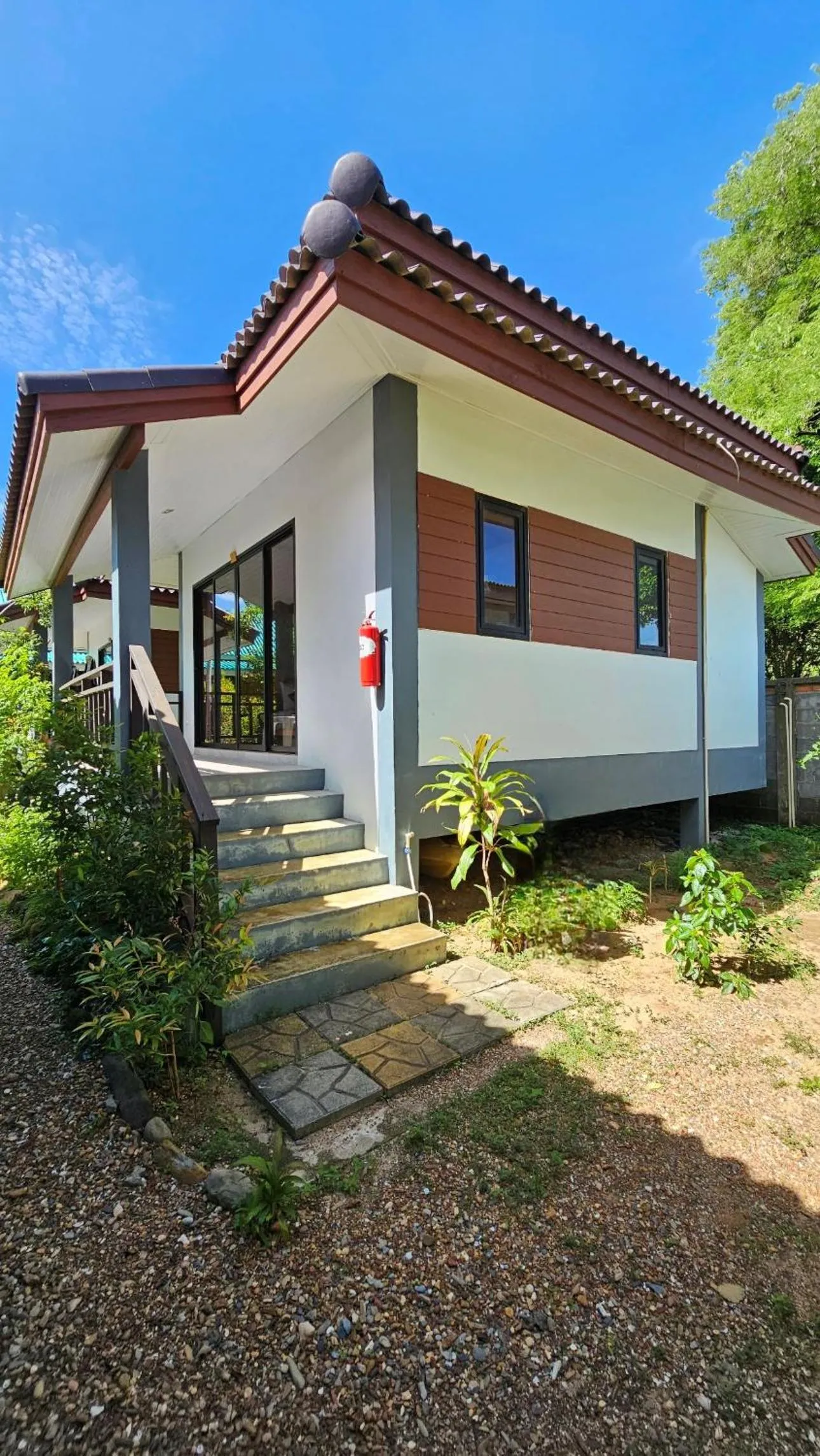 Property building in Kantiang Bay View Resort