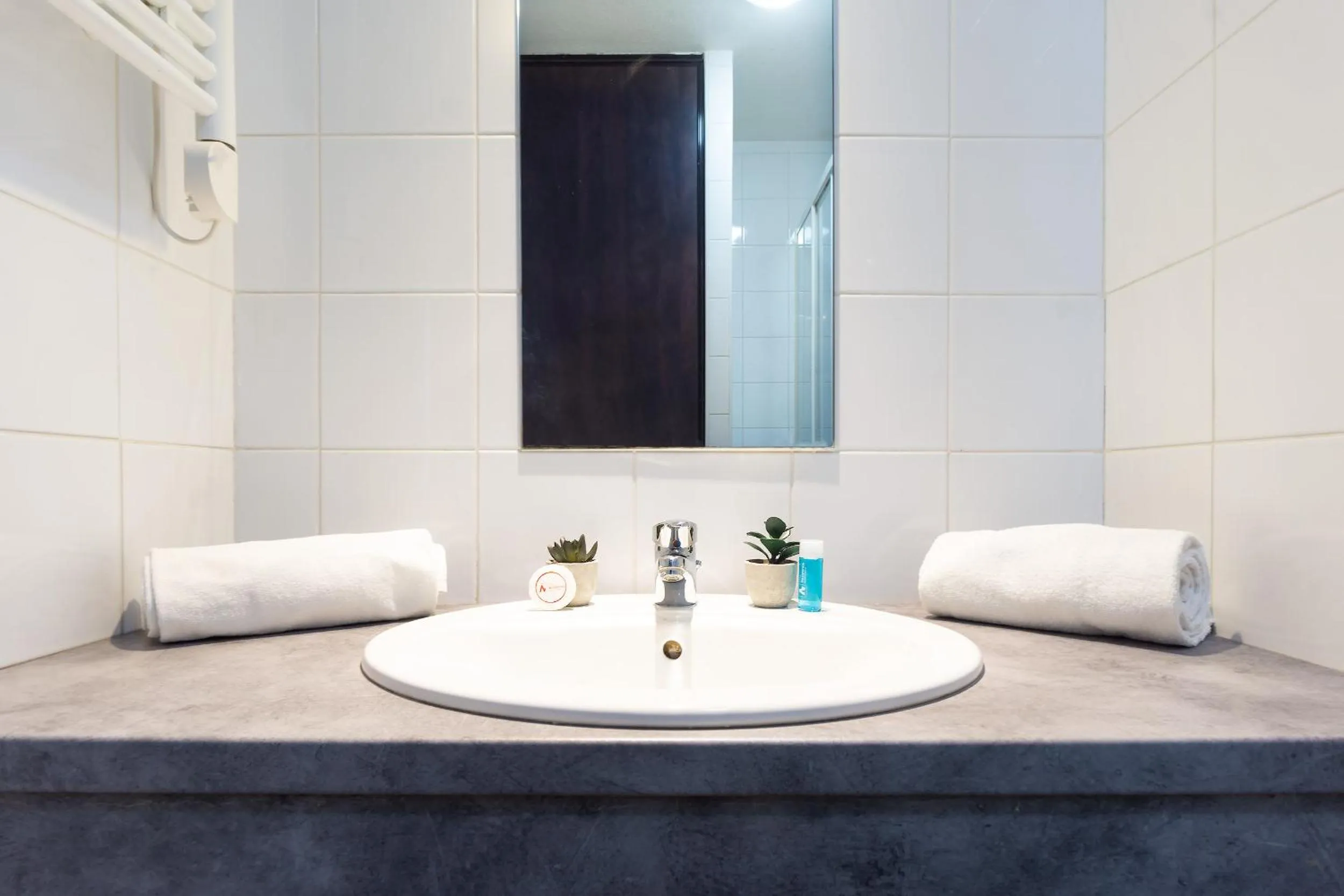 Bathroom in City Résidence Chelles