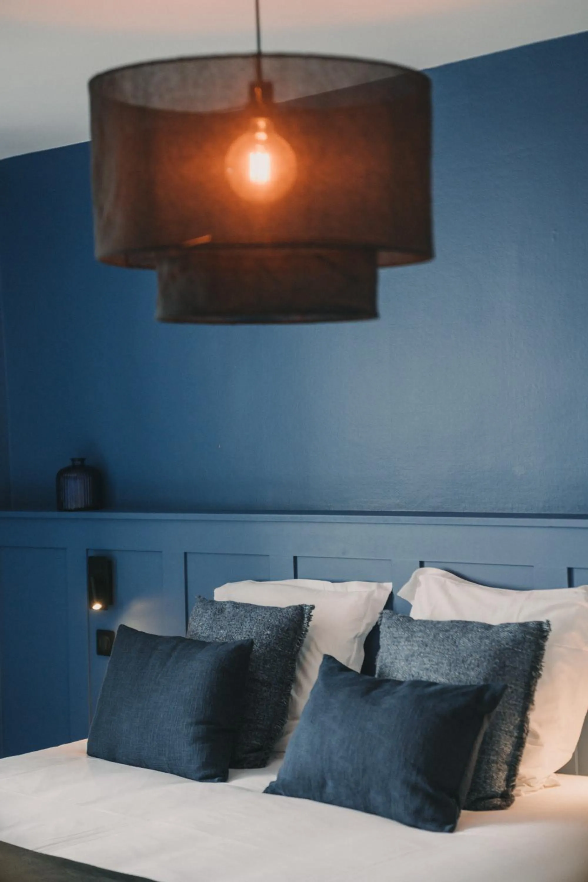 Bed in L'Armoric Hôtel - RÉNOVÉ