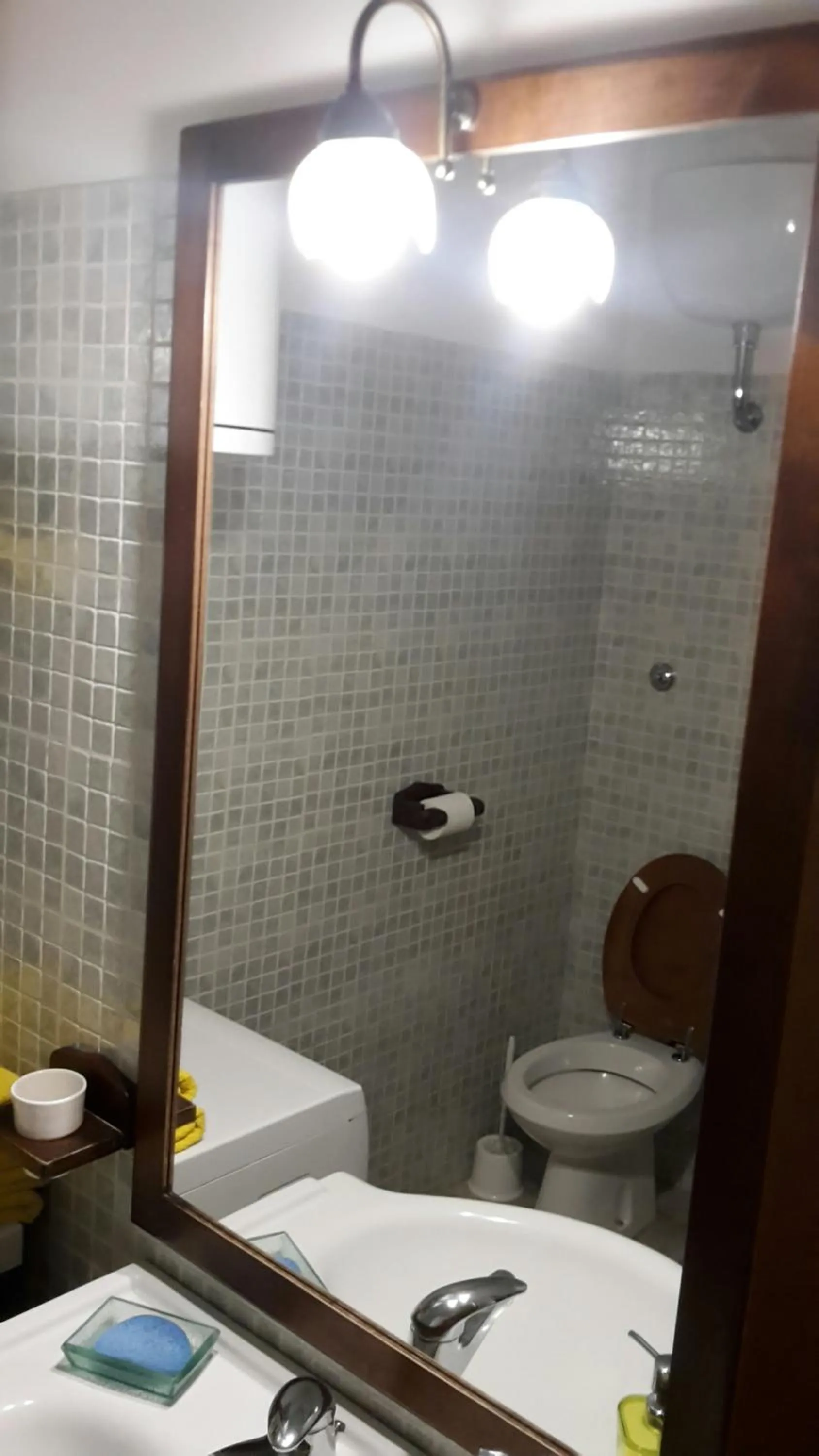 Bathroom in Bed&Breakfast "Fiorella" sul Lago