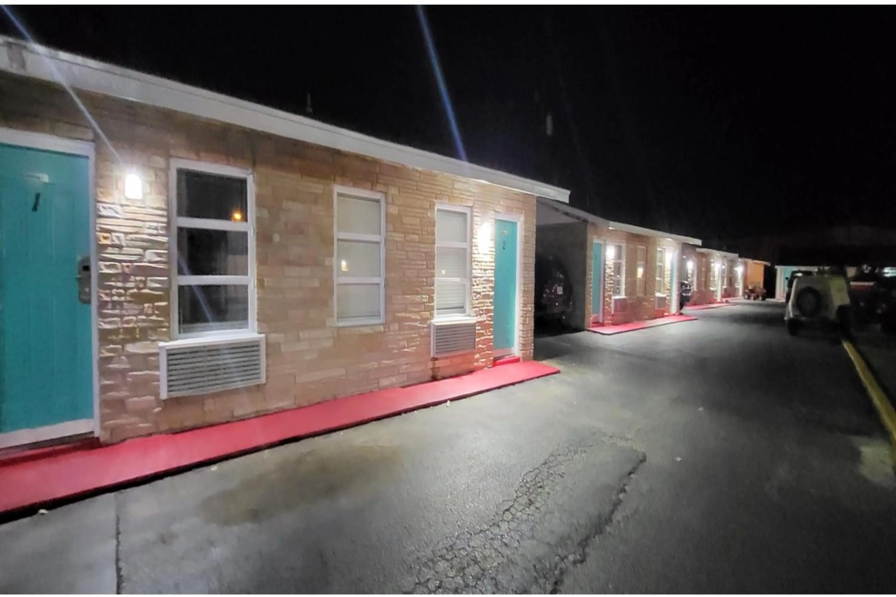 Property building in Gulfway Motel By OYO Near Airport I 37