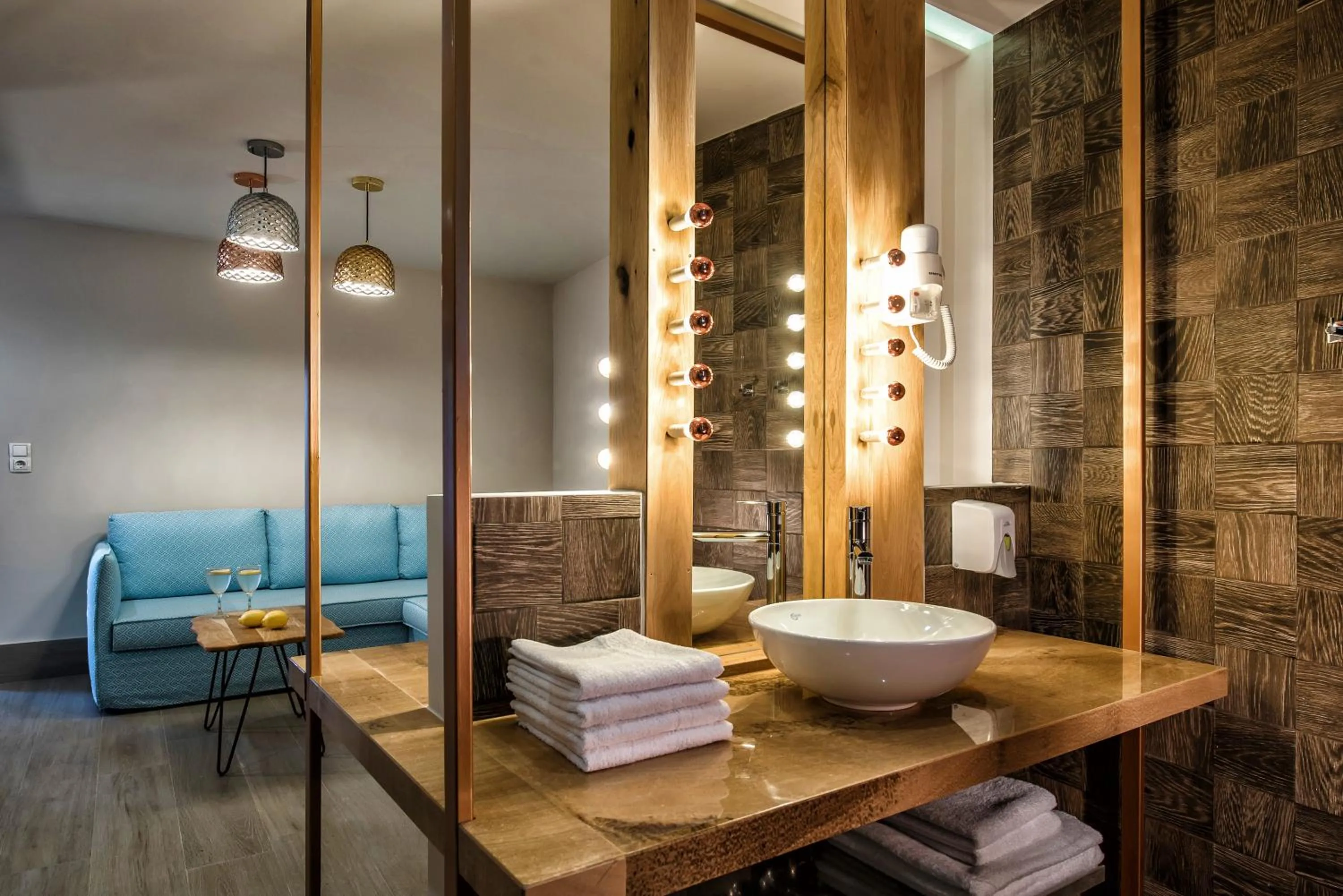 Photo of the whole room in Senses Blue Boutique hotel