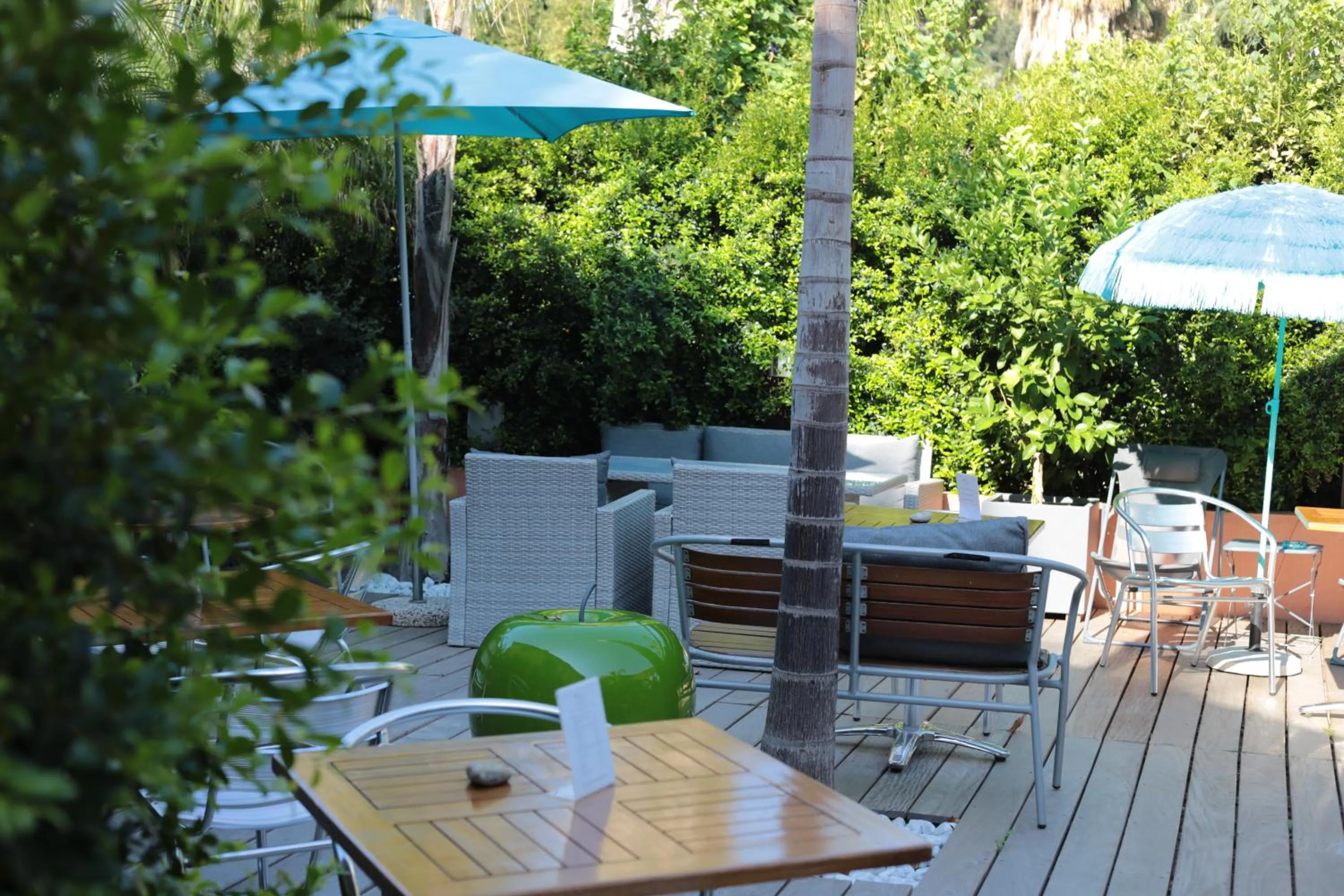 Patio in Hotel Pavillon Imperial